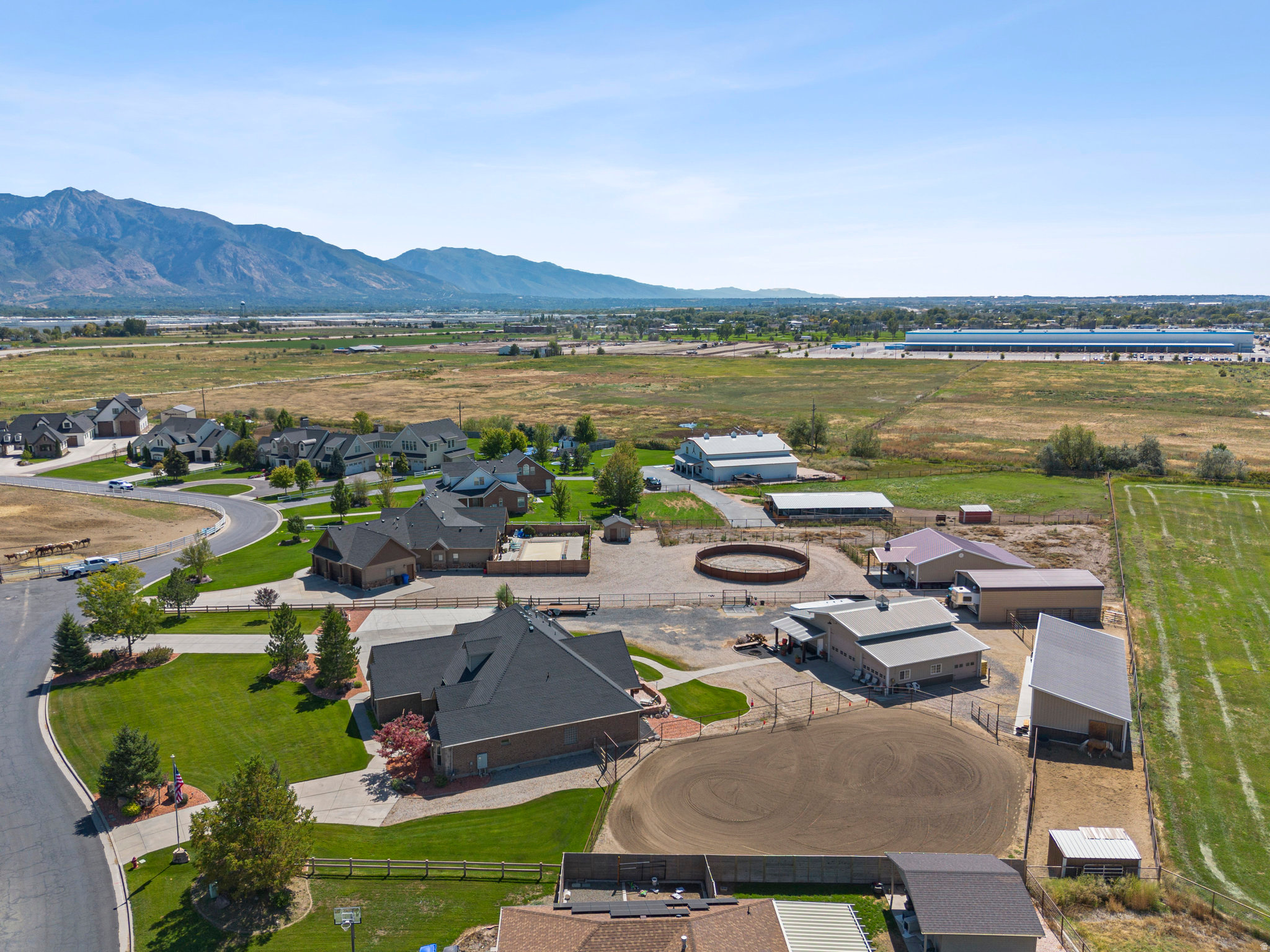 main property photo 23