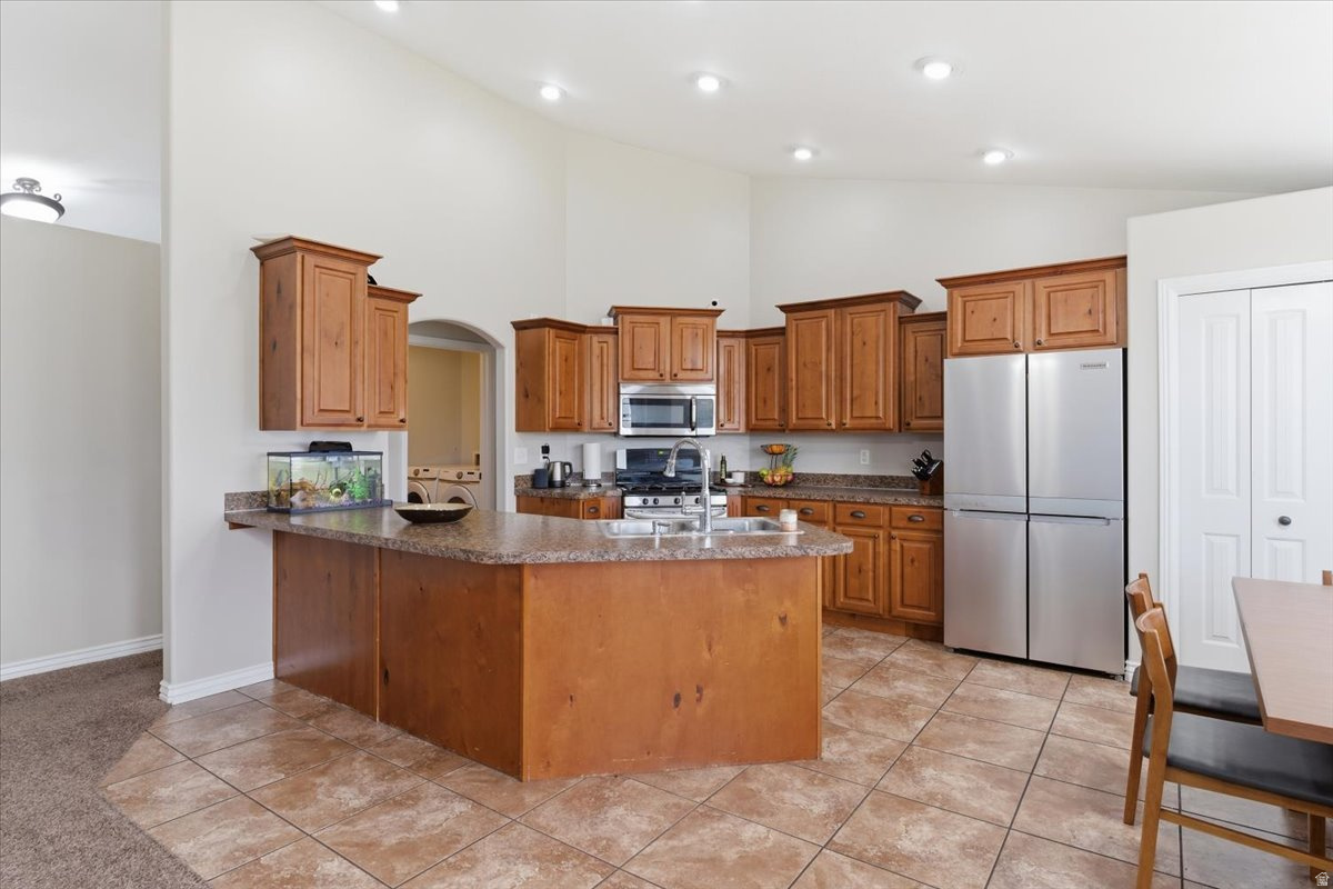 main property photo 10