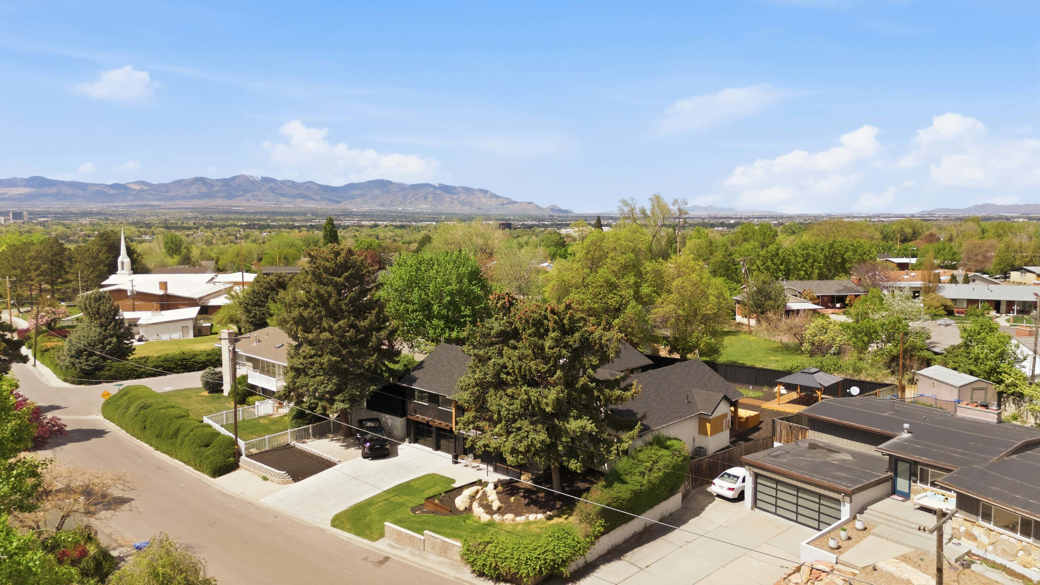 main property photo 68