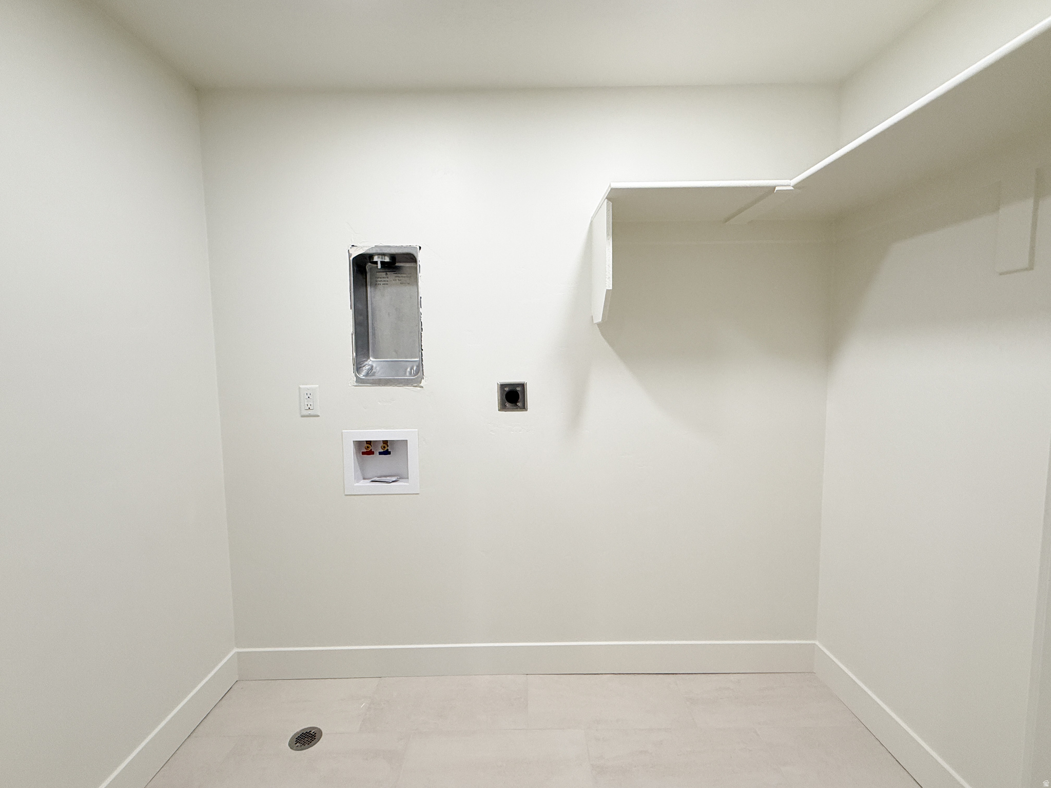main property photo 44