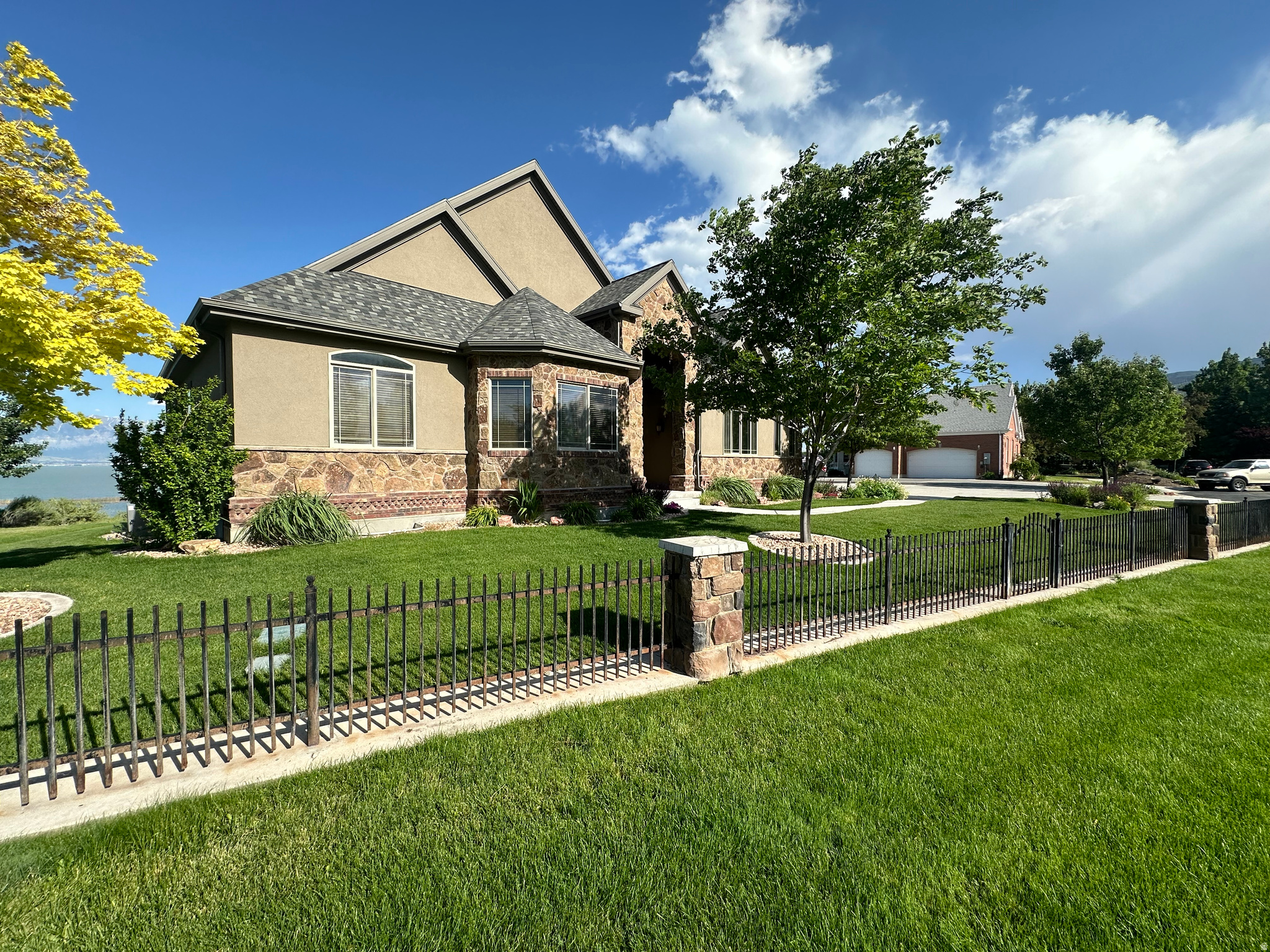 main property photo 84