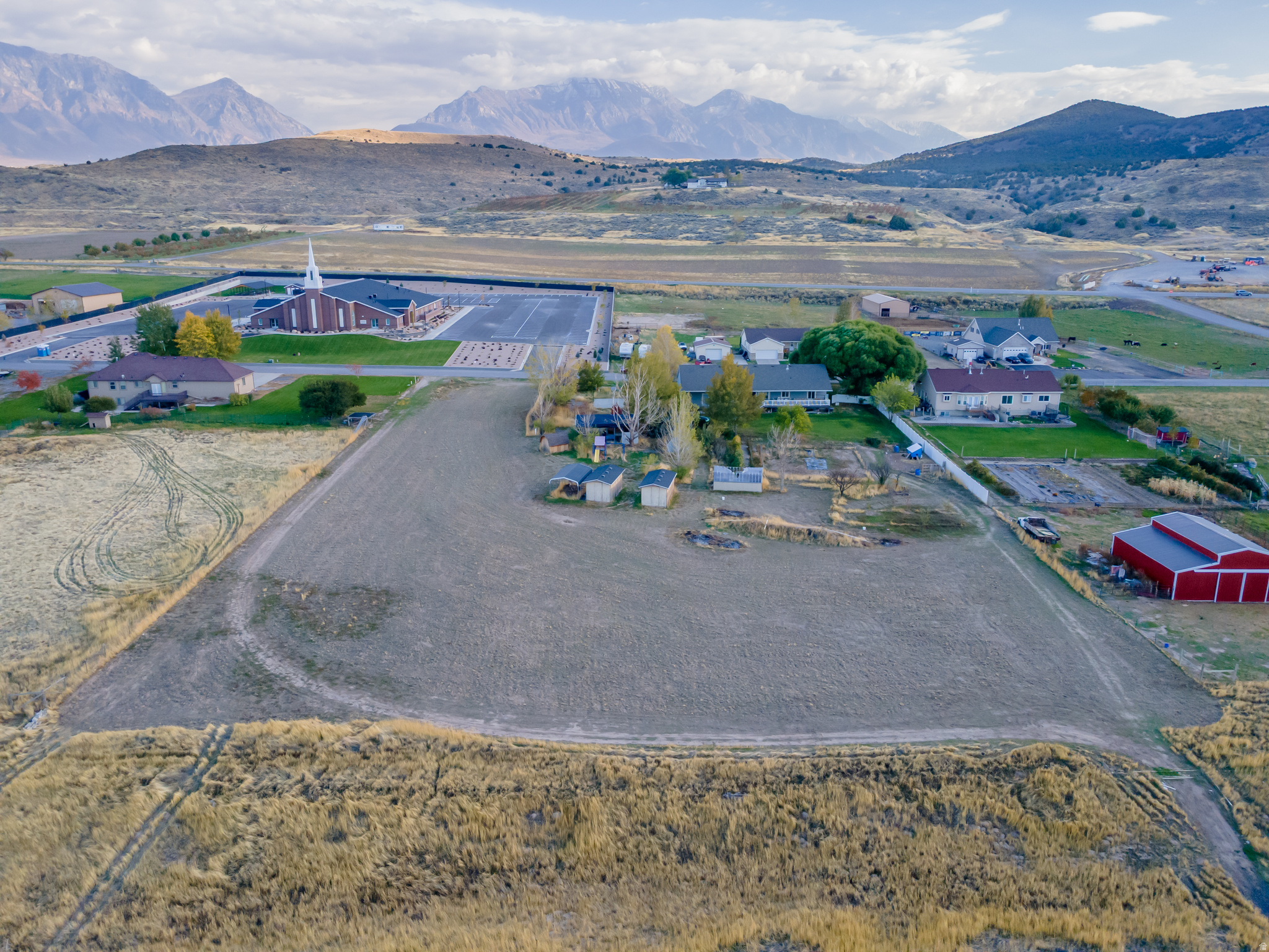 main property photo 31