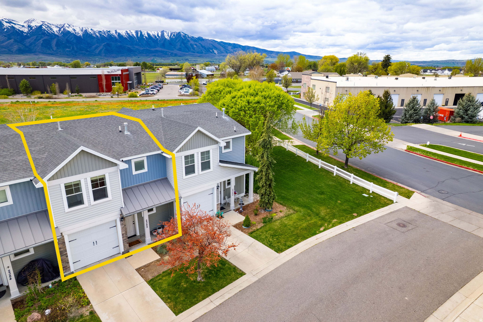 main property photo 30