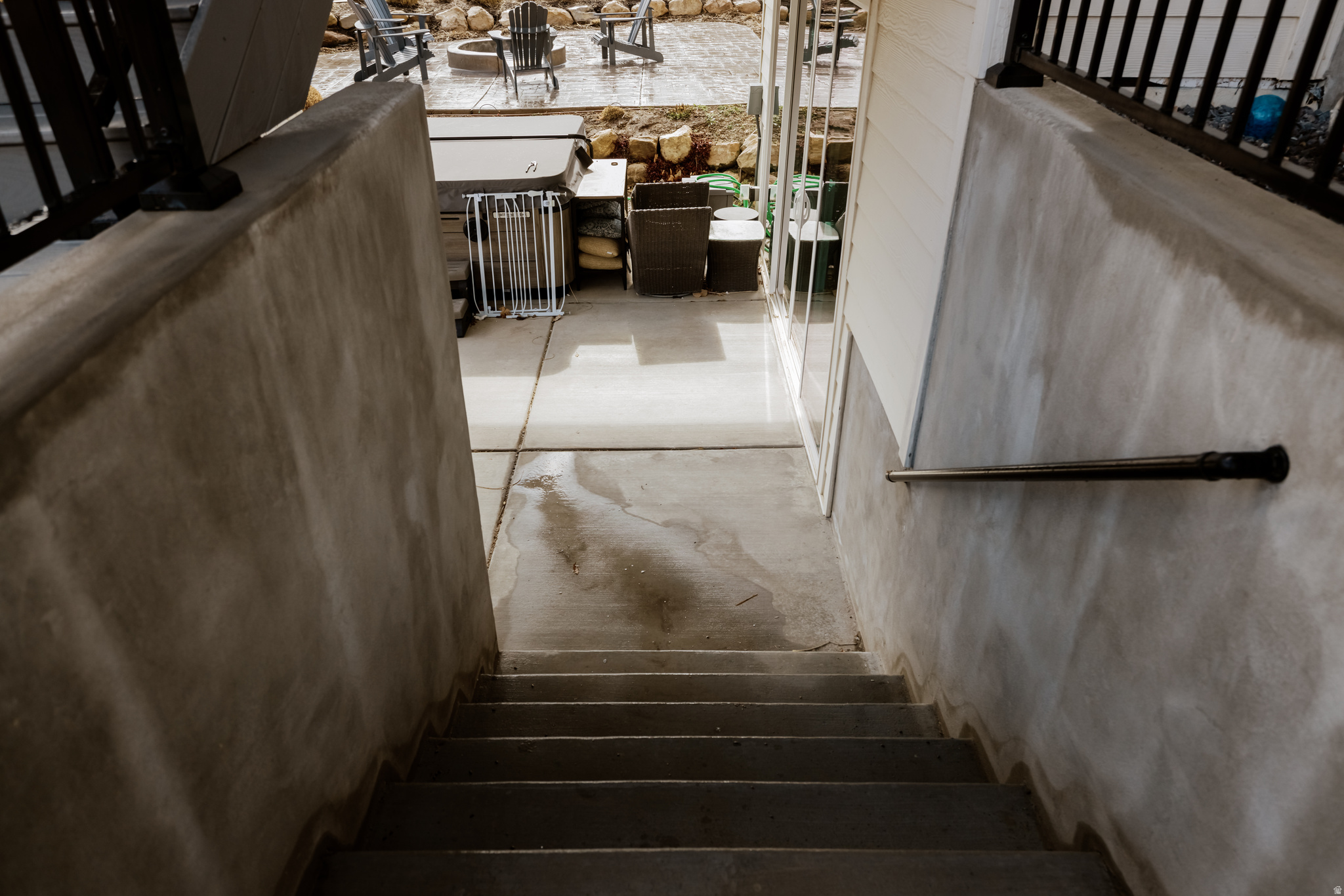 main property photo 77