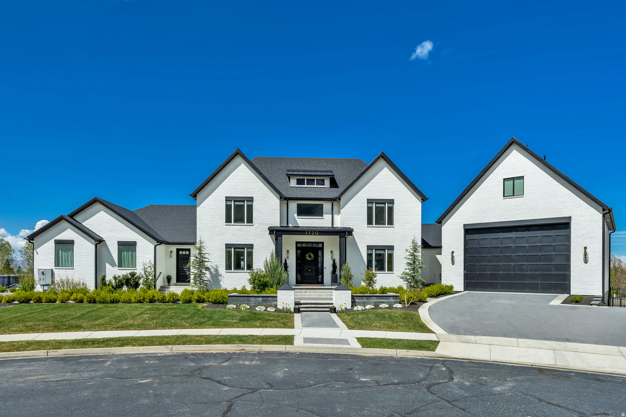 main property photo 114