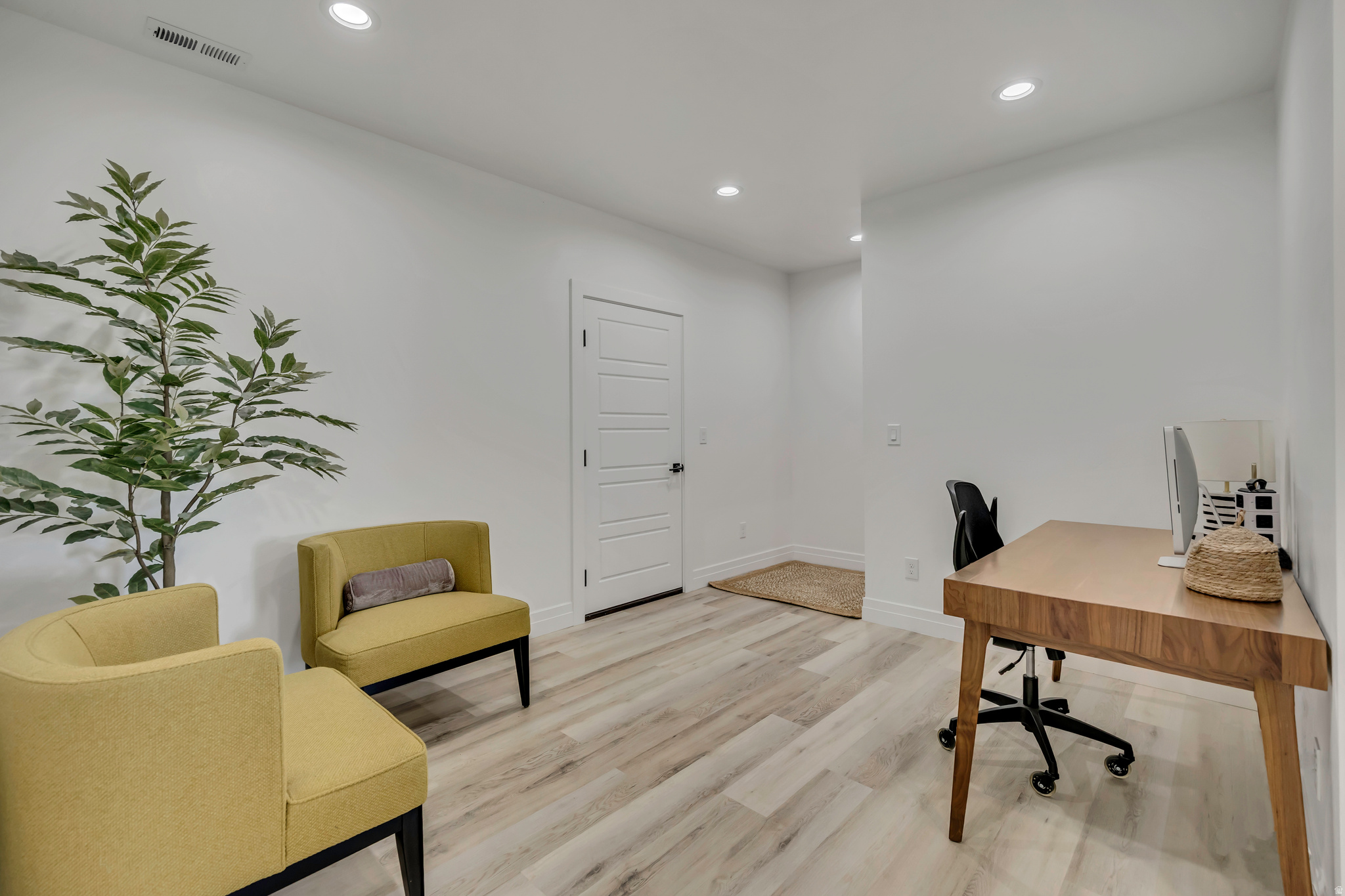 main property photo 68