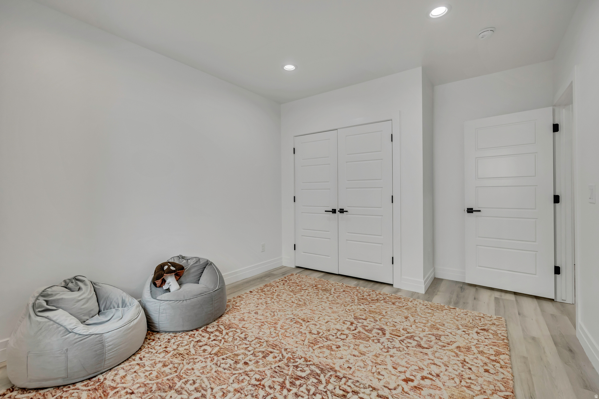 main property photo 76