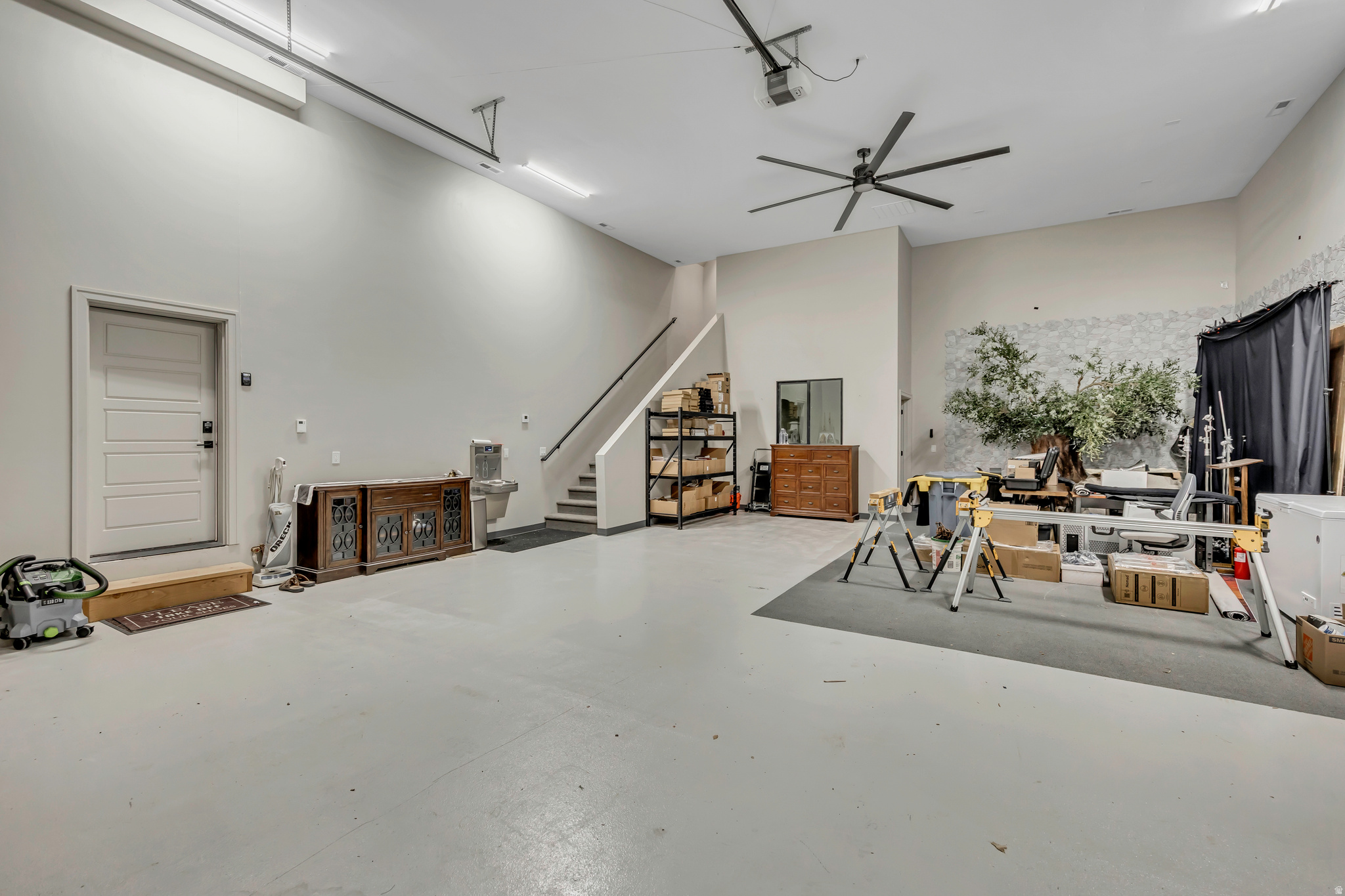 main property photo 88