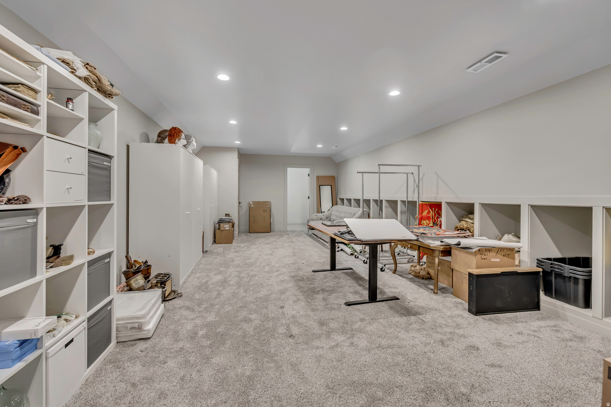 main property photo 89