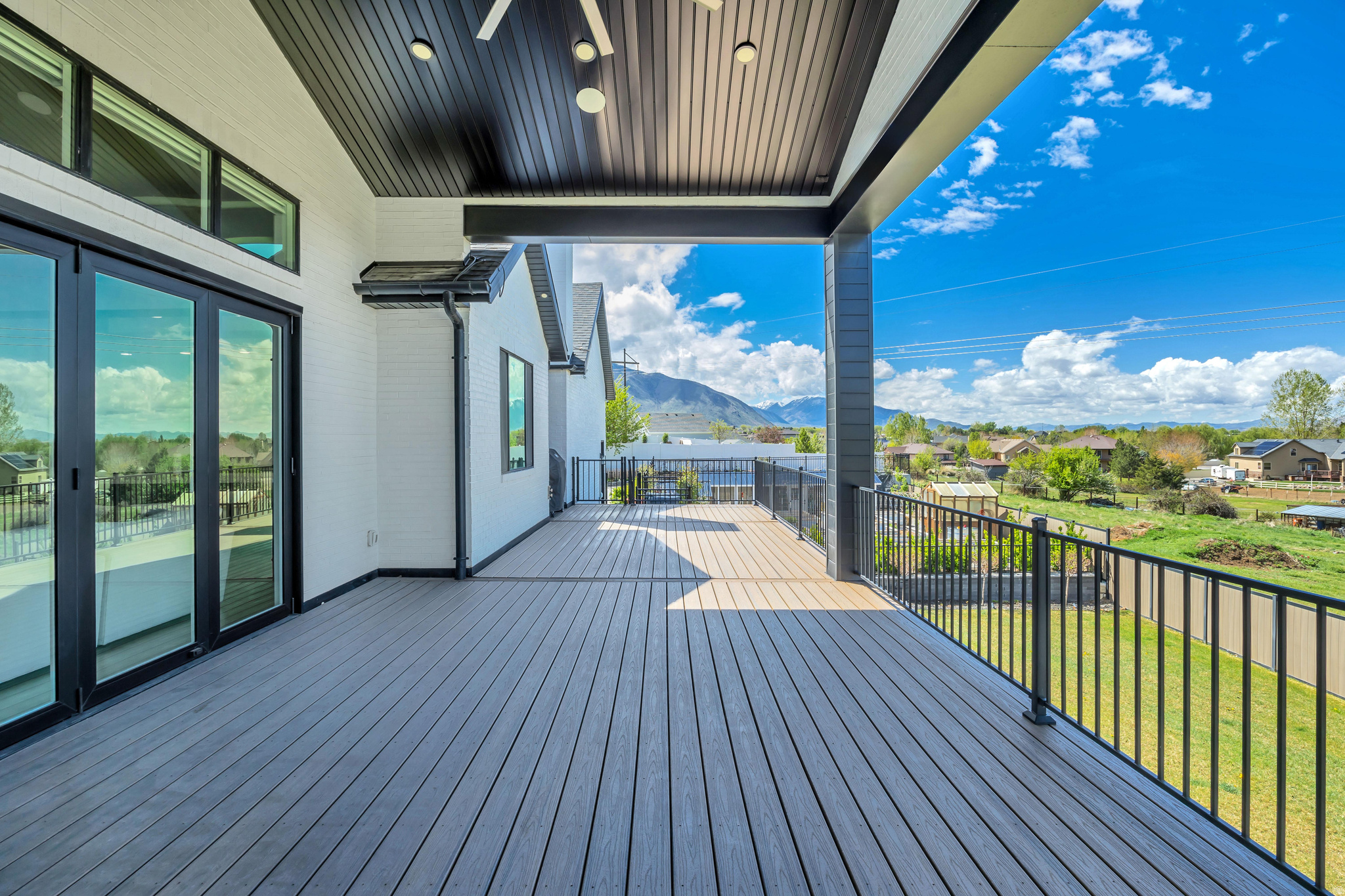 main property photo 94