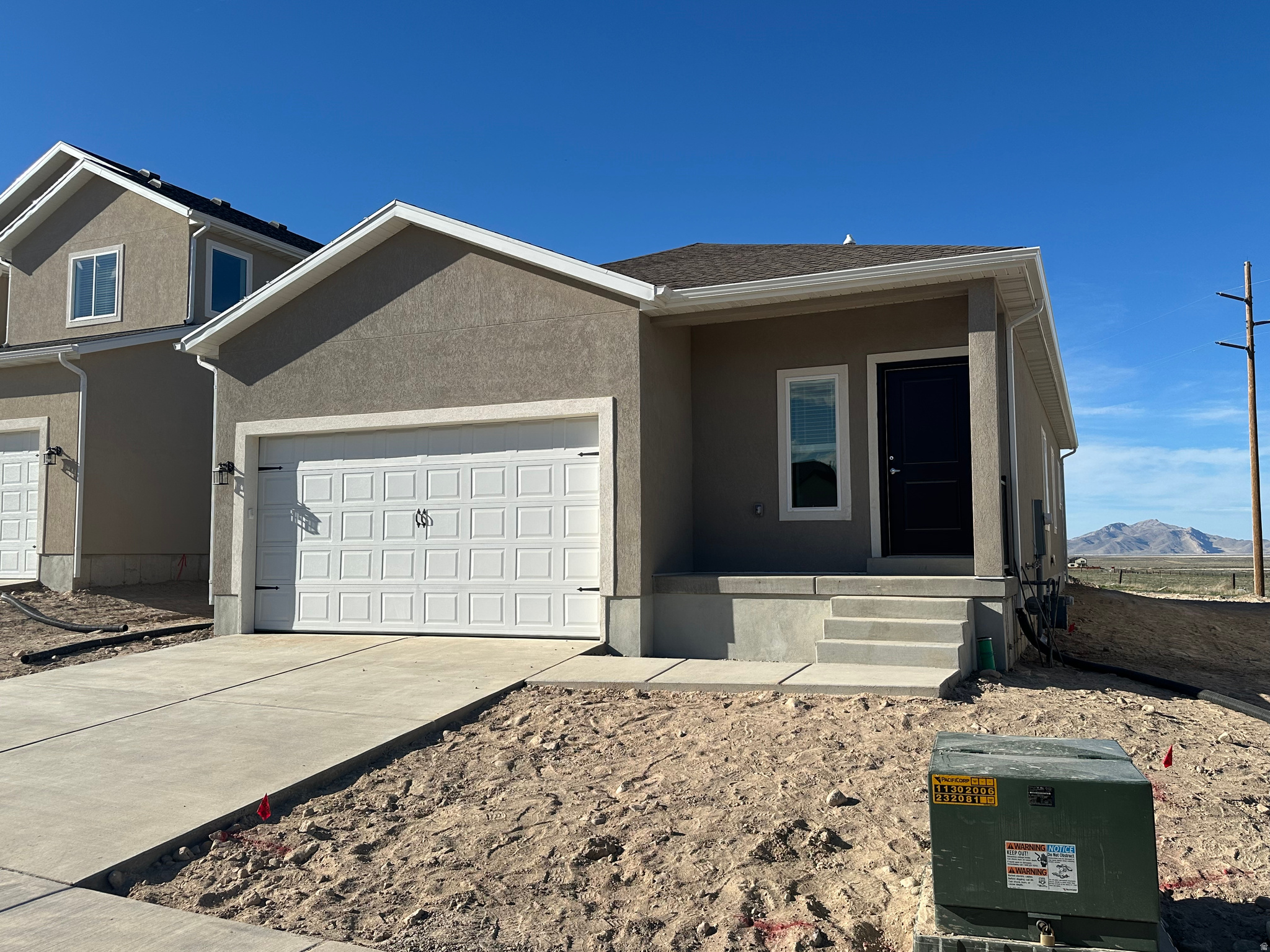 main property photo 0