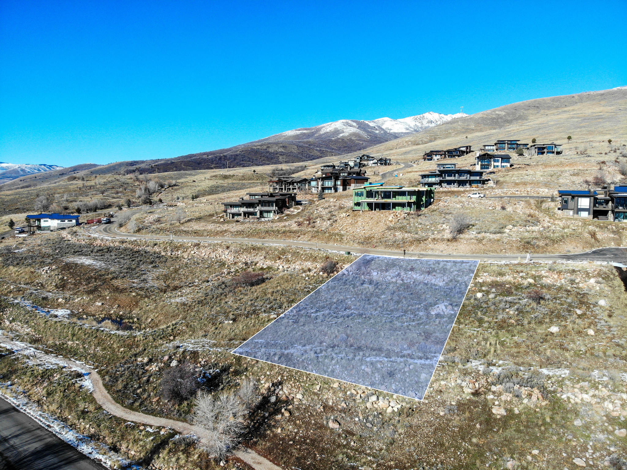 main property photo 4
