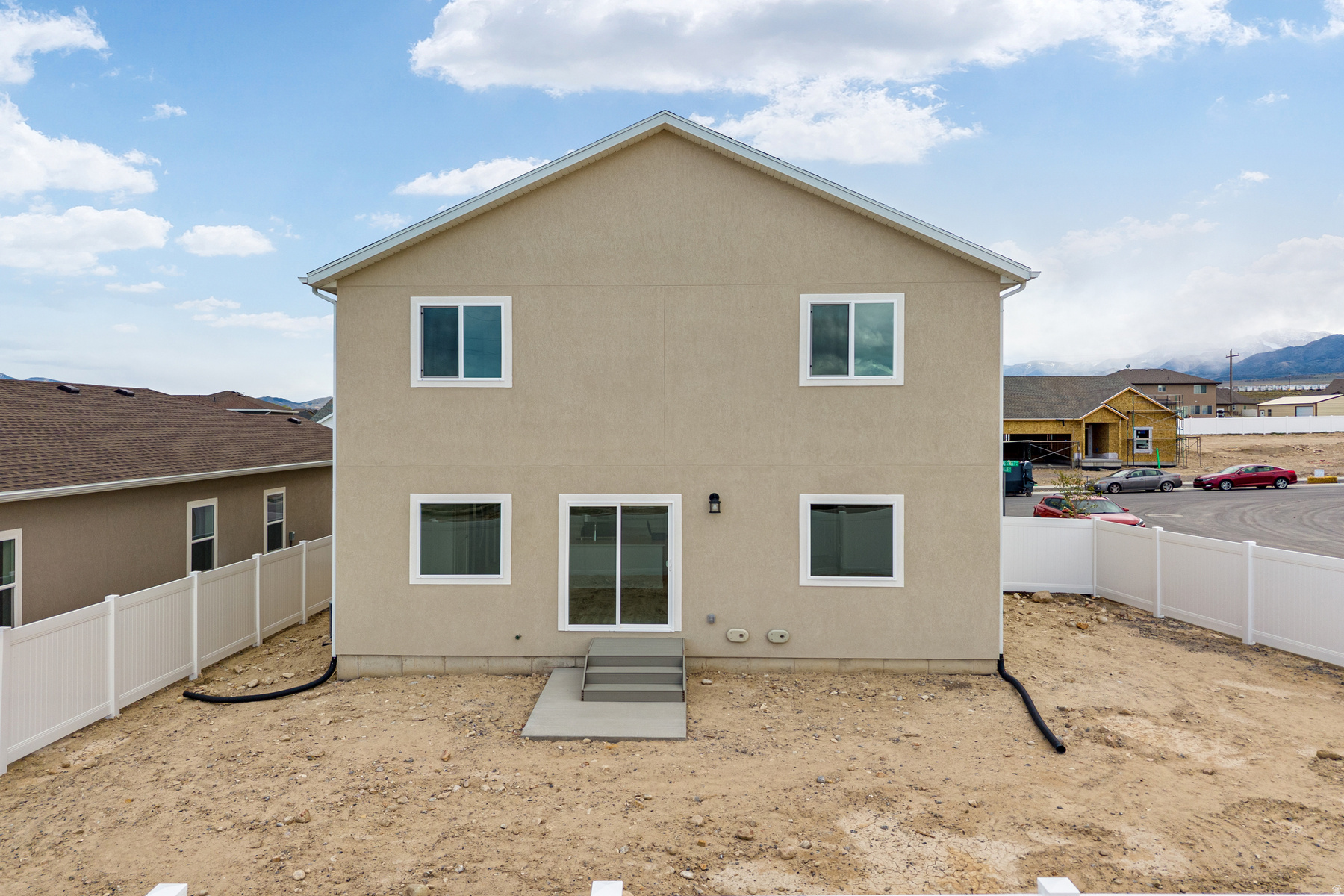 main property photo 5