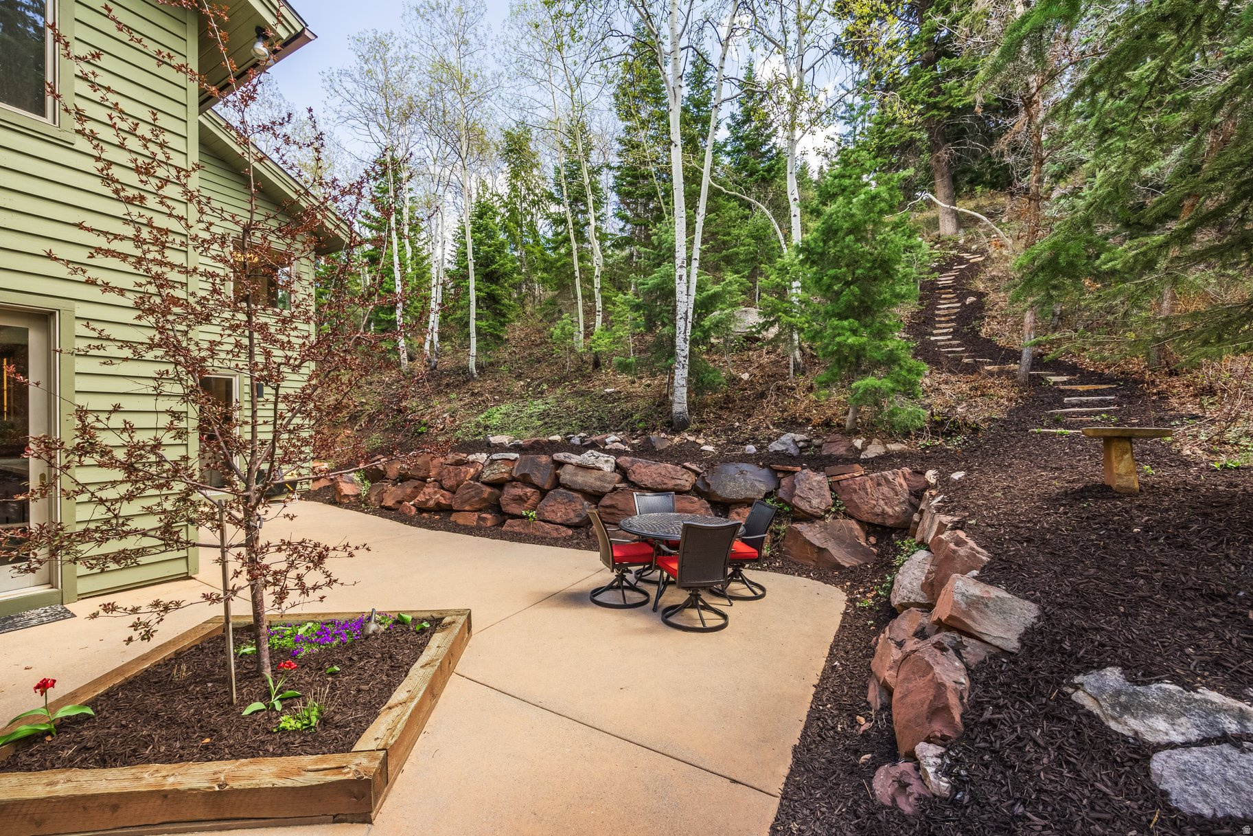 main property photo 42