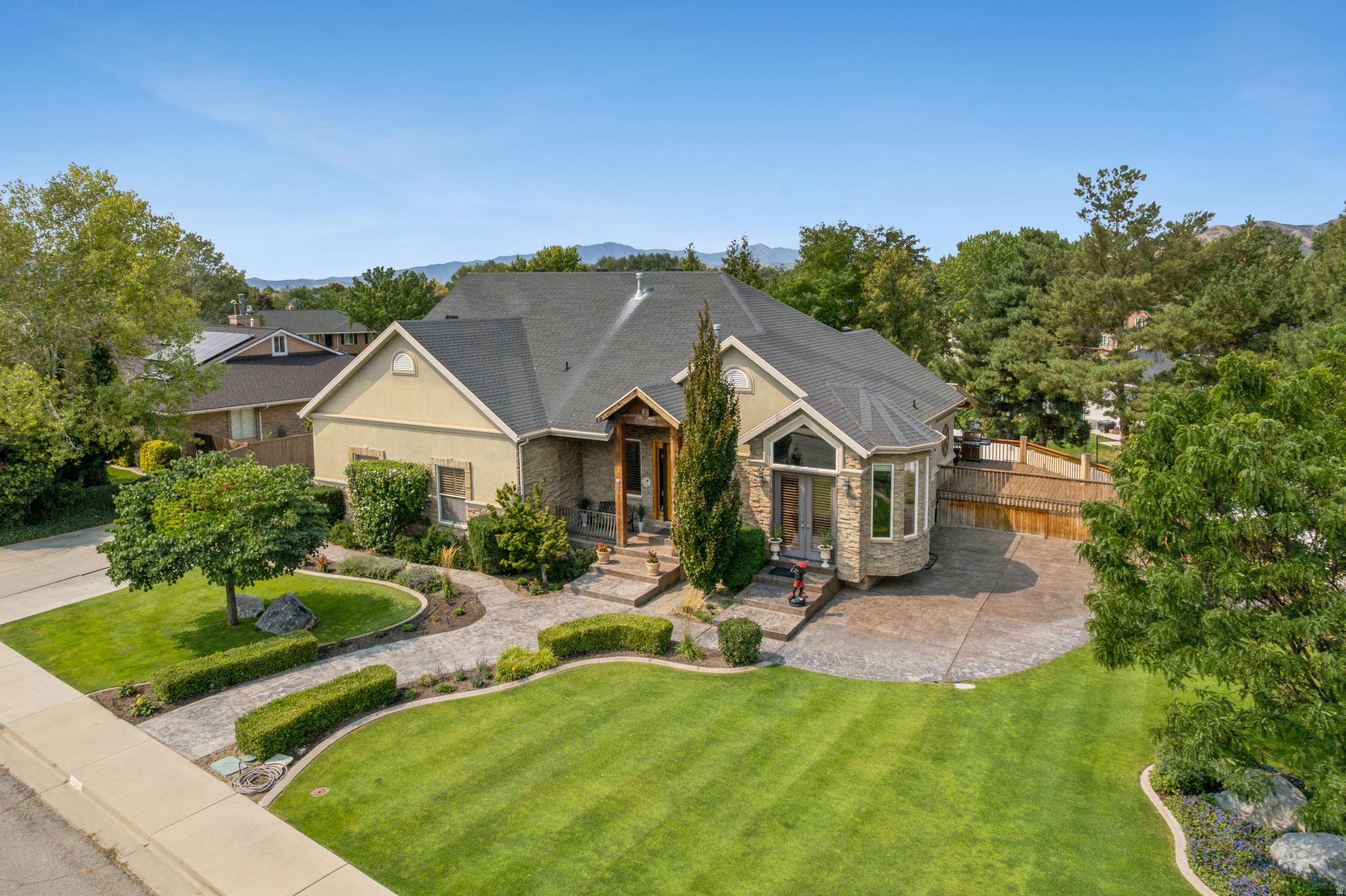 main property photo 58