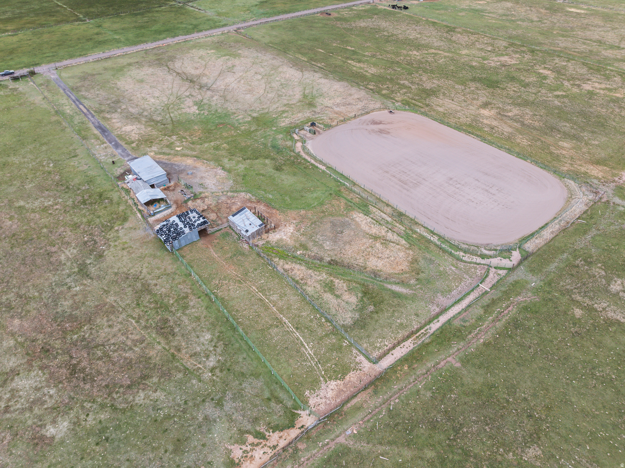 main property photo 11