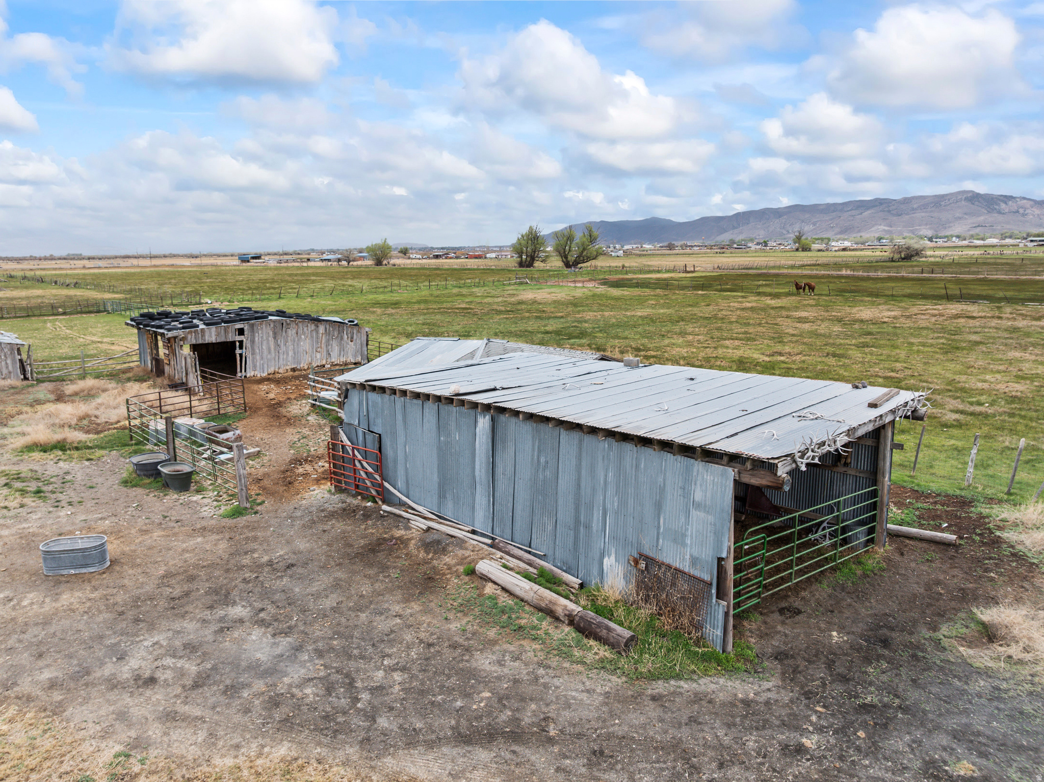 main property photo 24