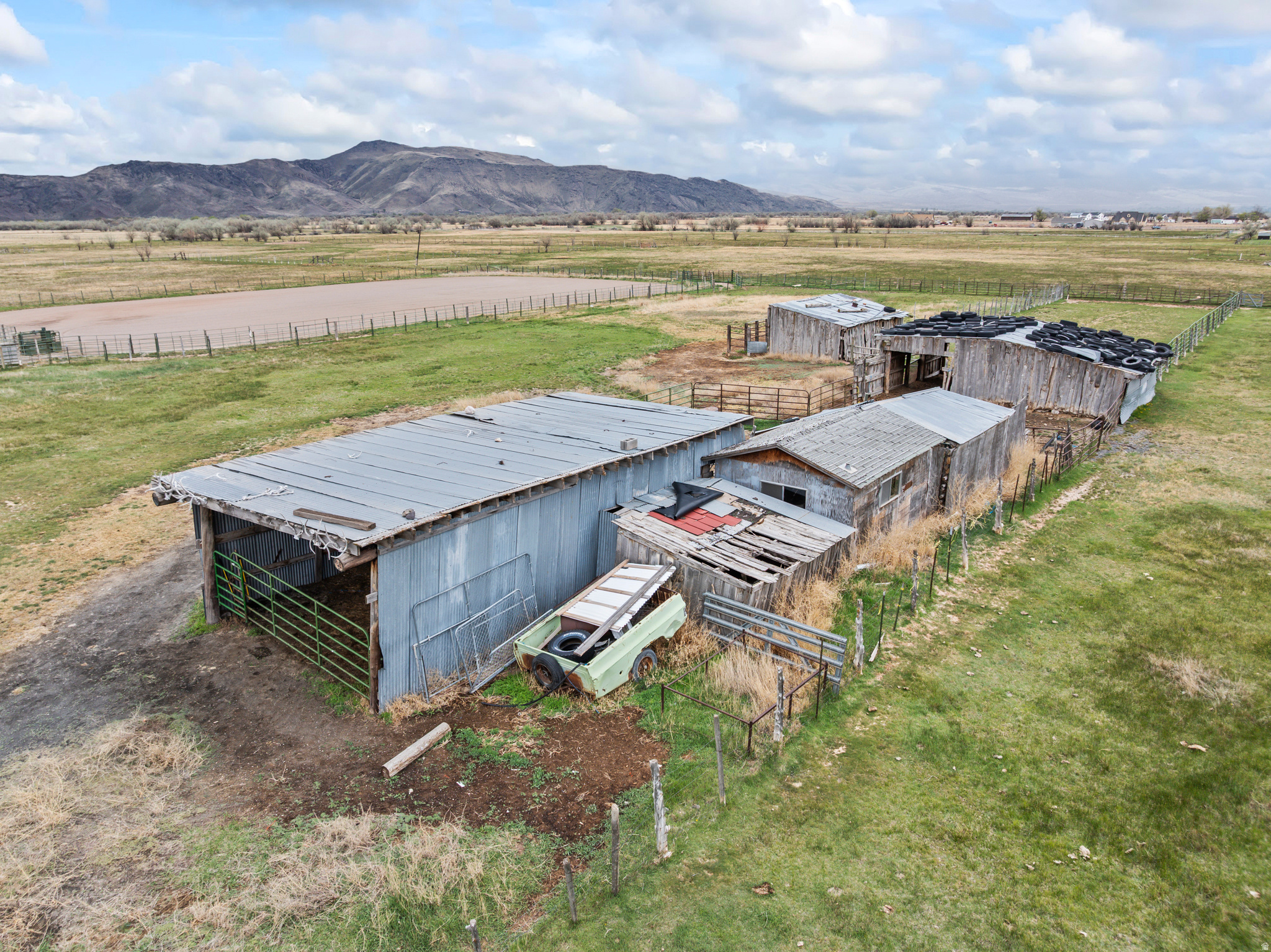 main property photo 27