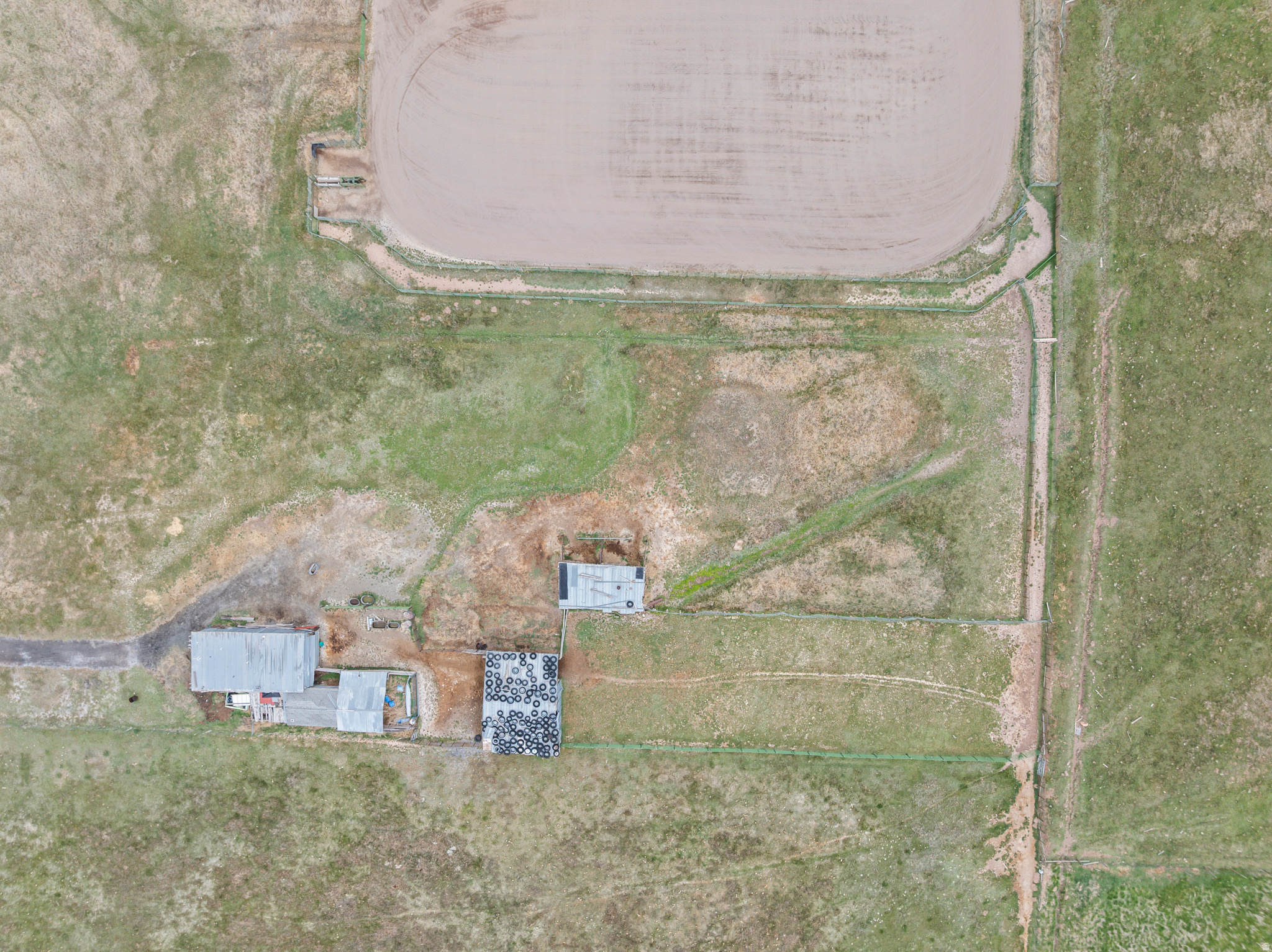 main property photo 28