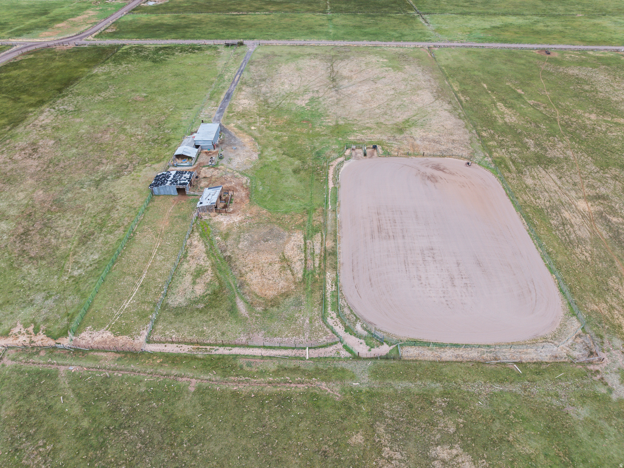 main property photo 9