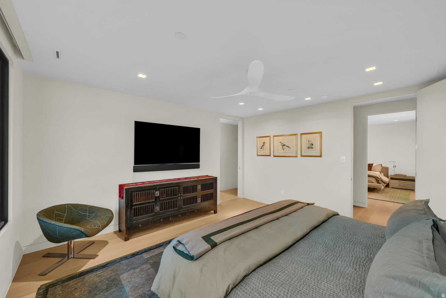 main property photo 108