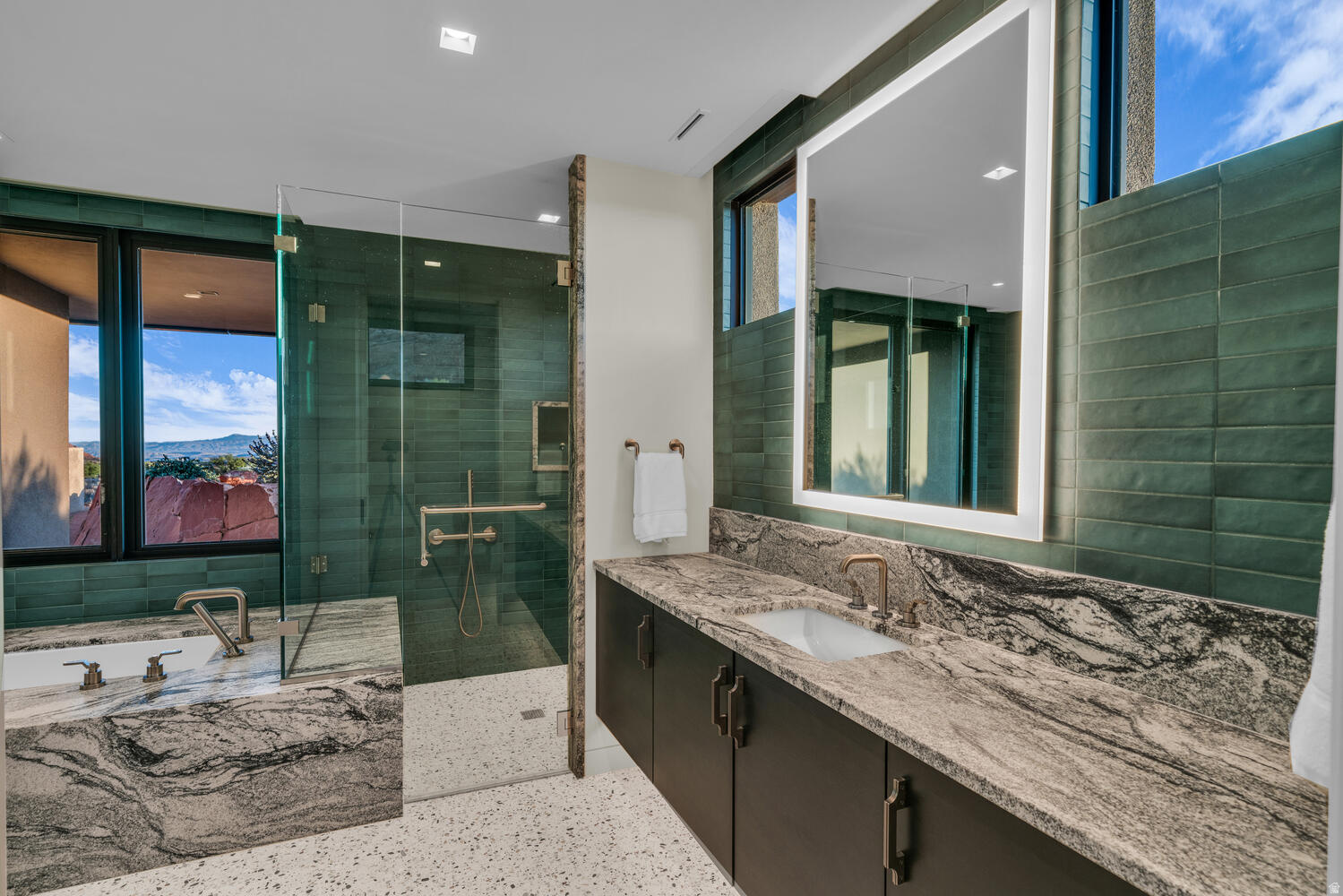 main property photo 111