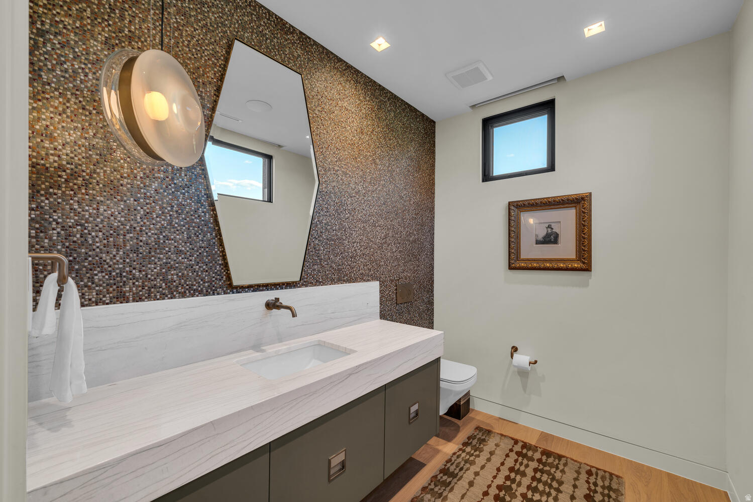 main property photo 83