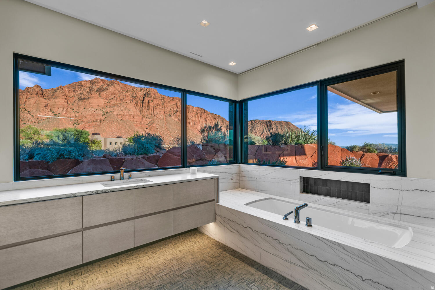 main property photo 87