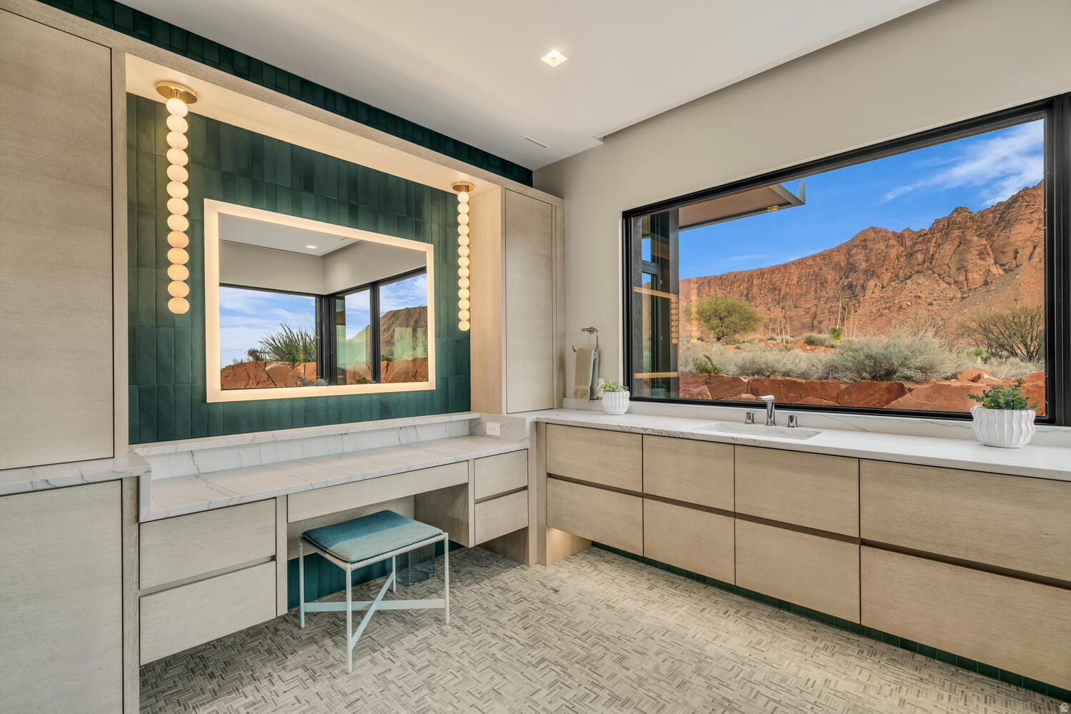 main property photo 88