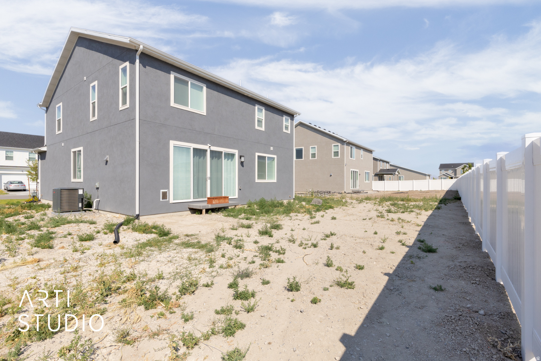 main property photo 30