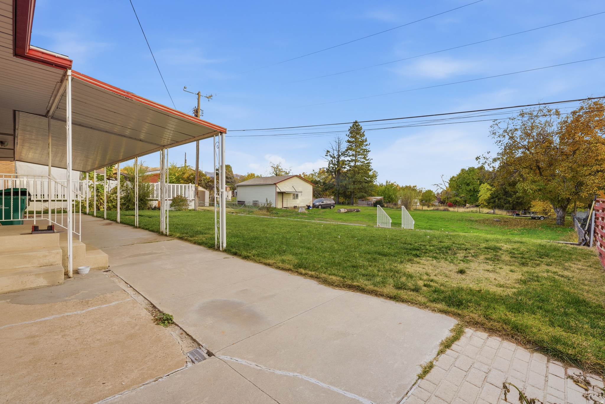 main property photo 24