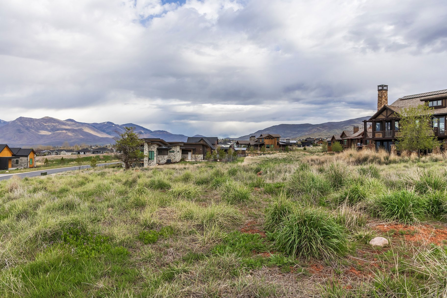 main property photo 9