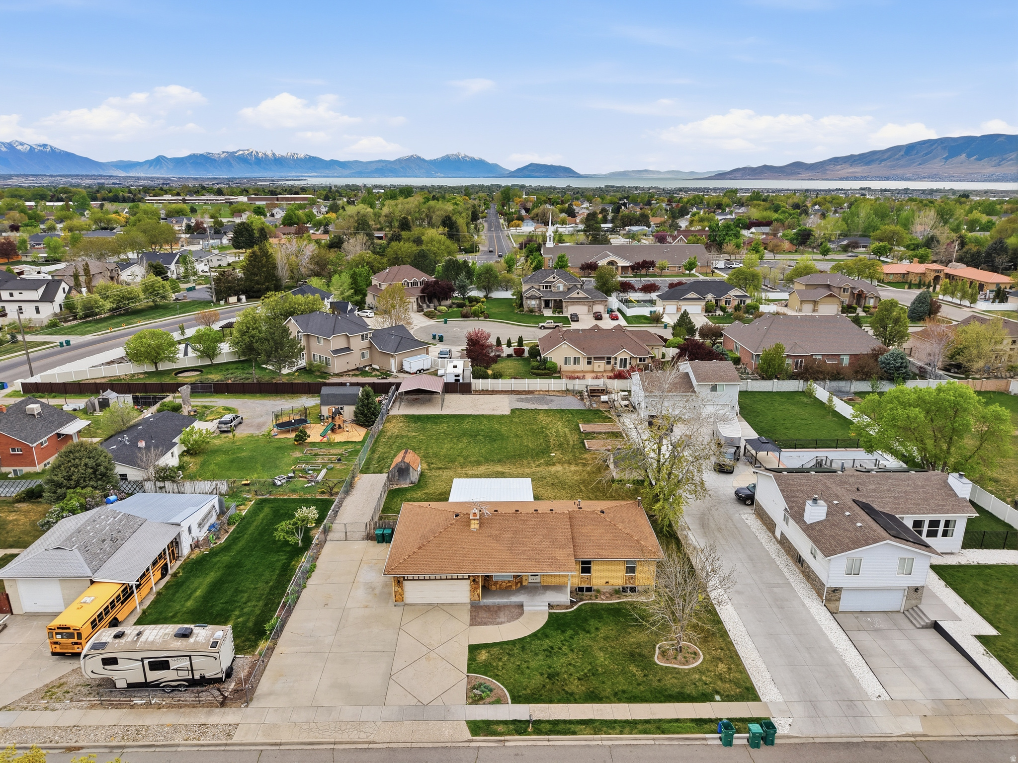 main property photo 42