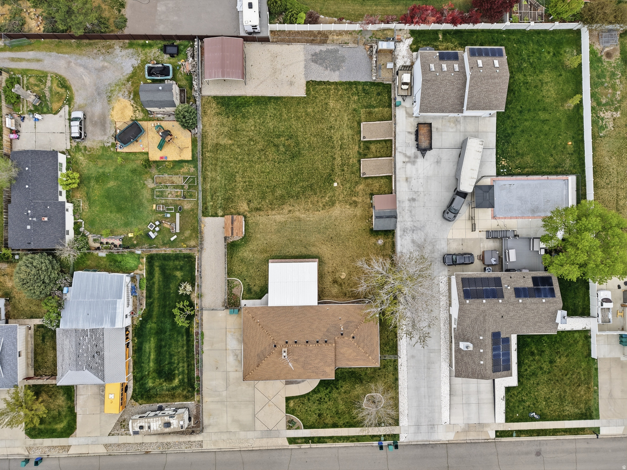 main property photo 43