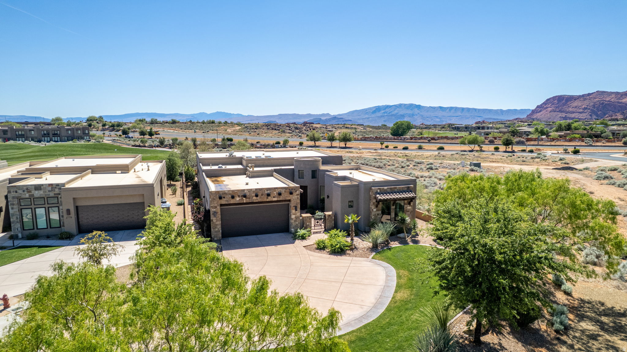 main property photo 39