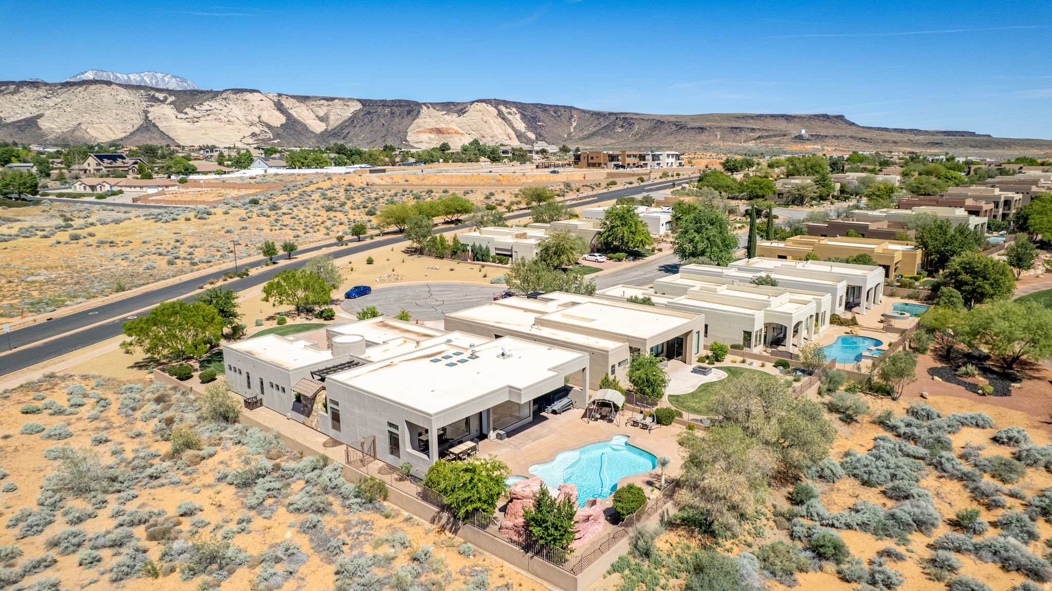 main property photo 46
