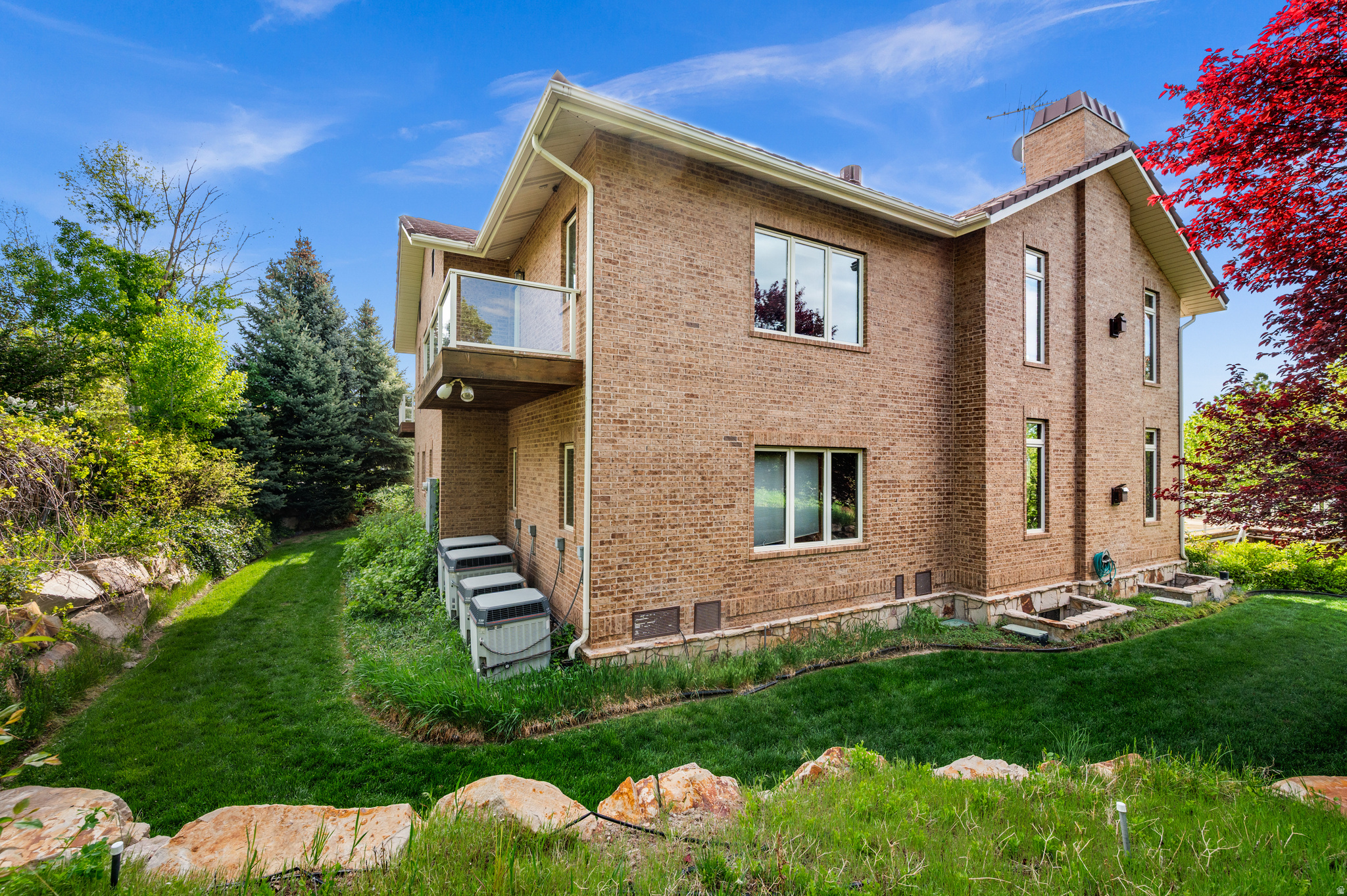 main property photo 68