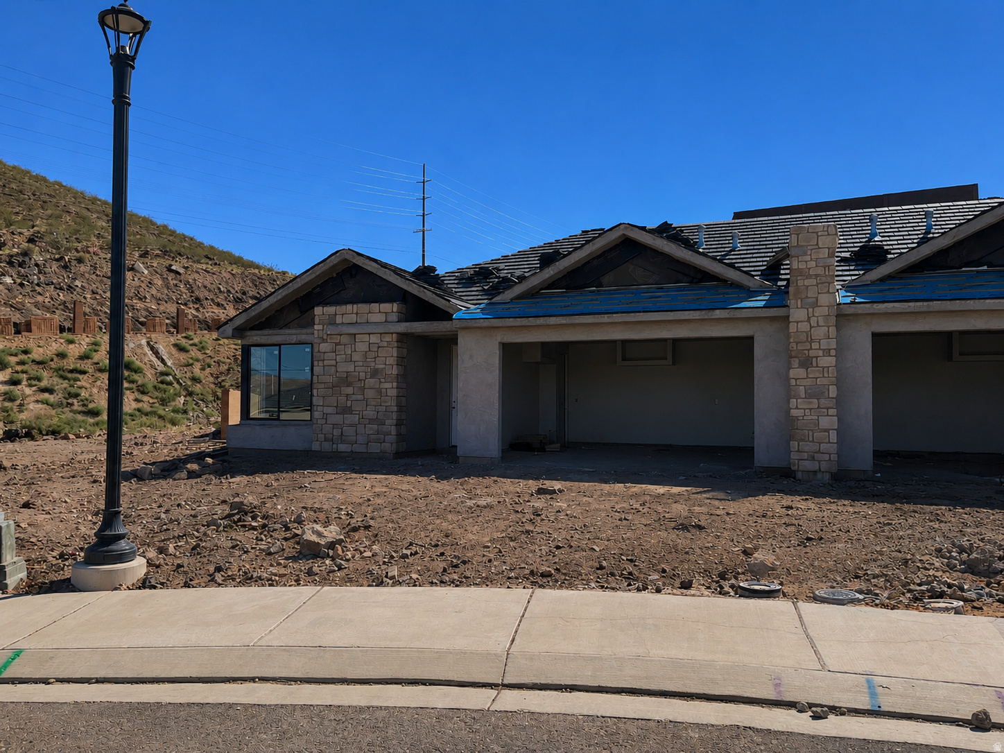 main property photo 0