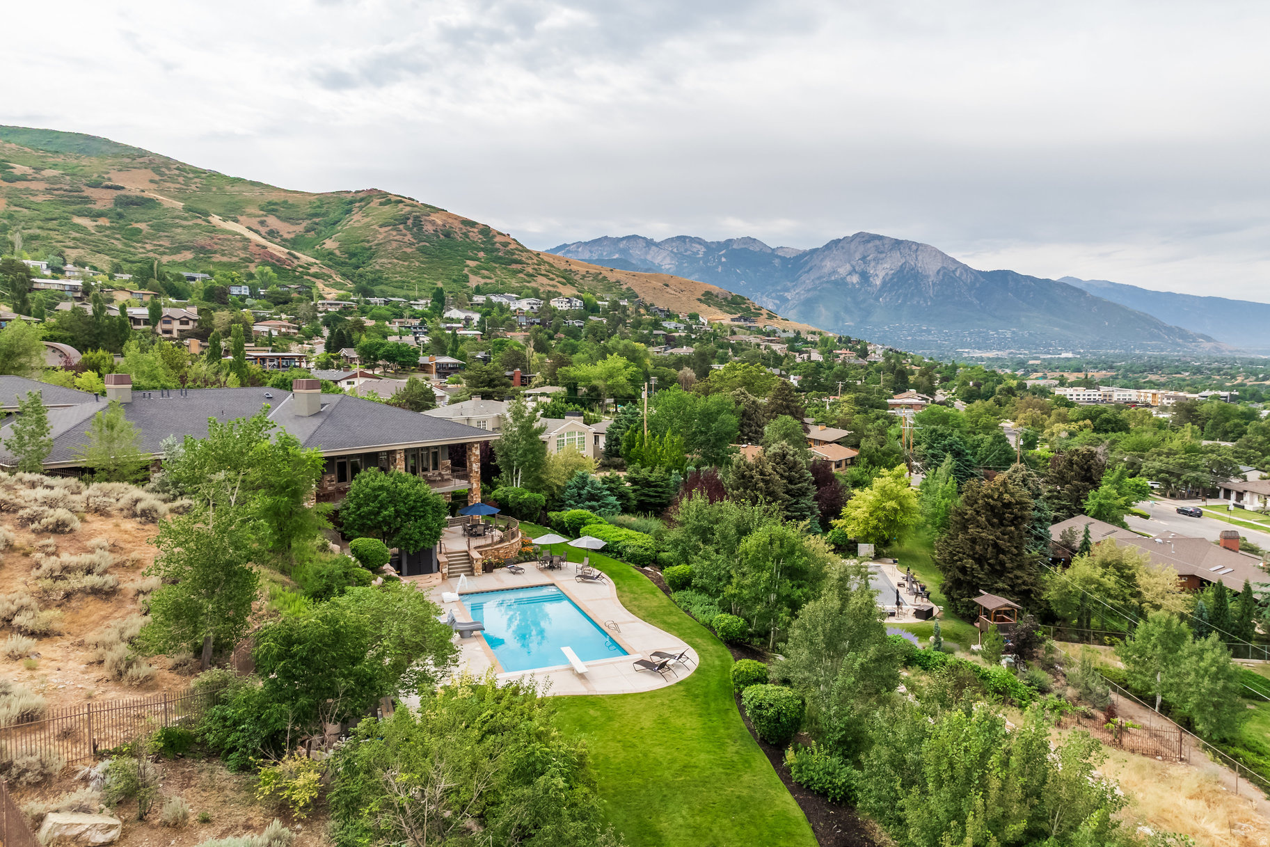 main property photo 56