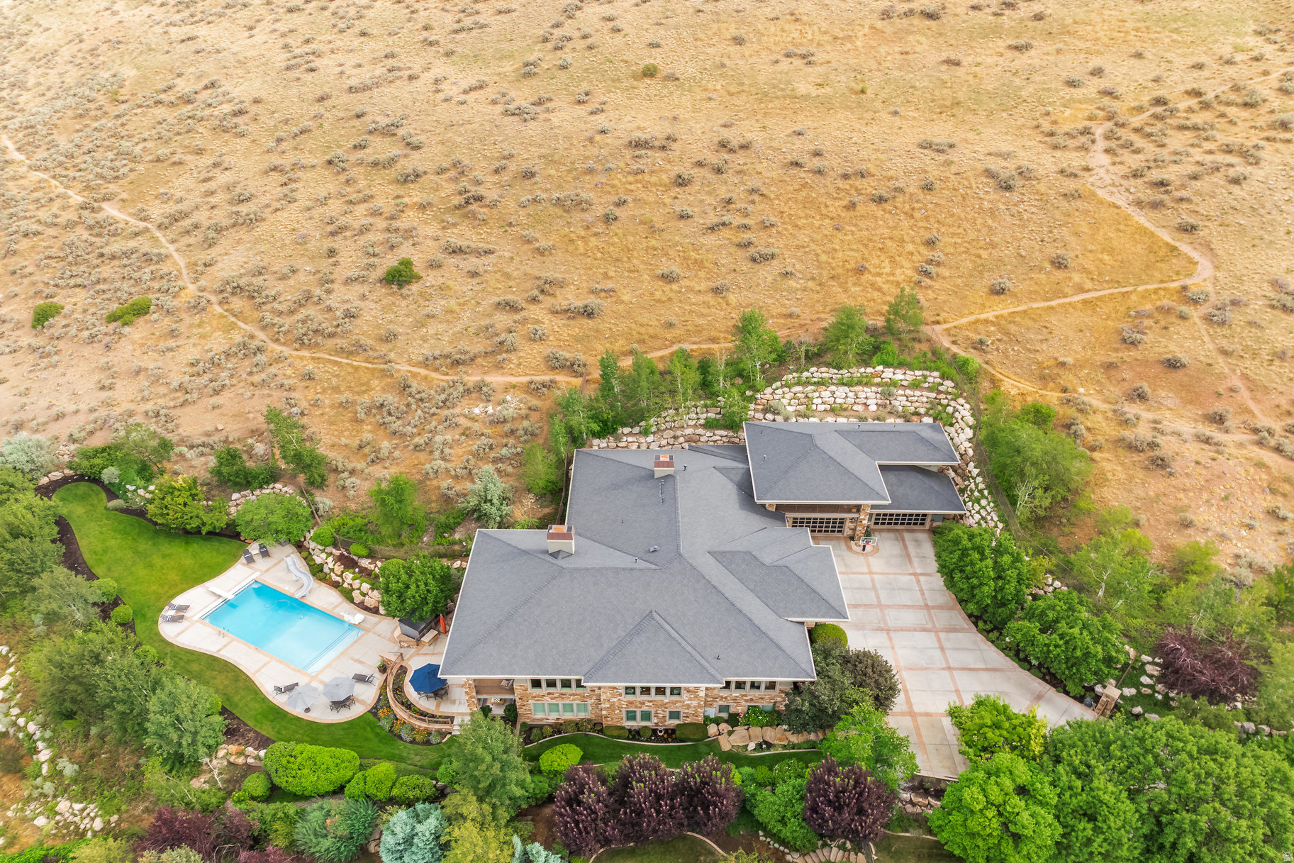 main property photo 57