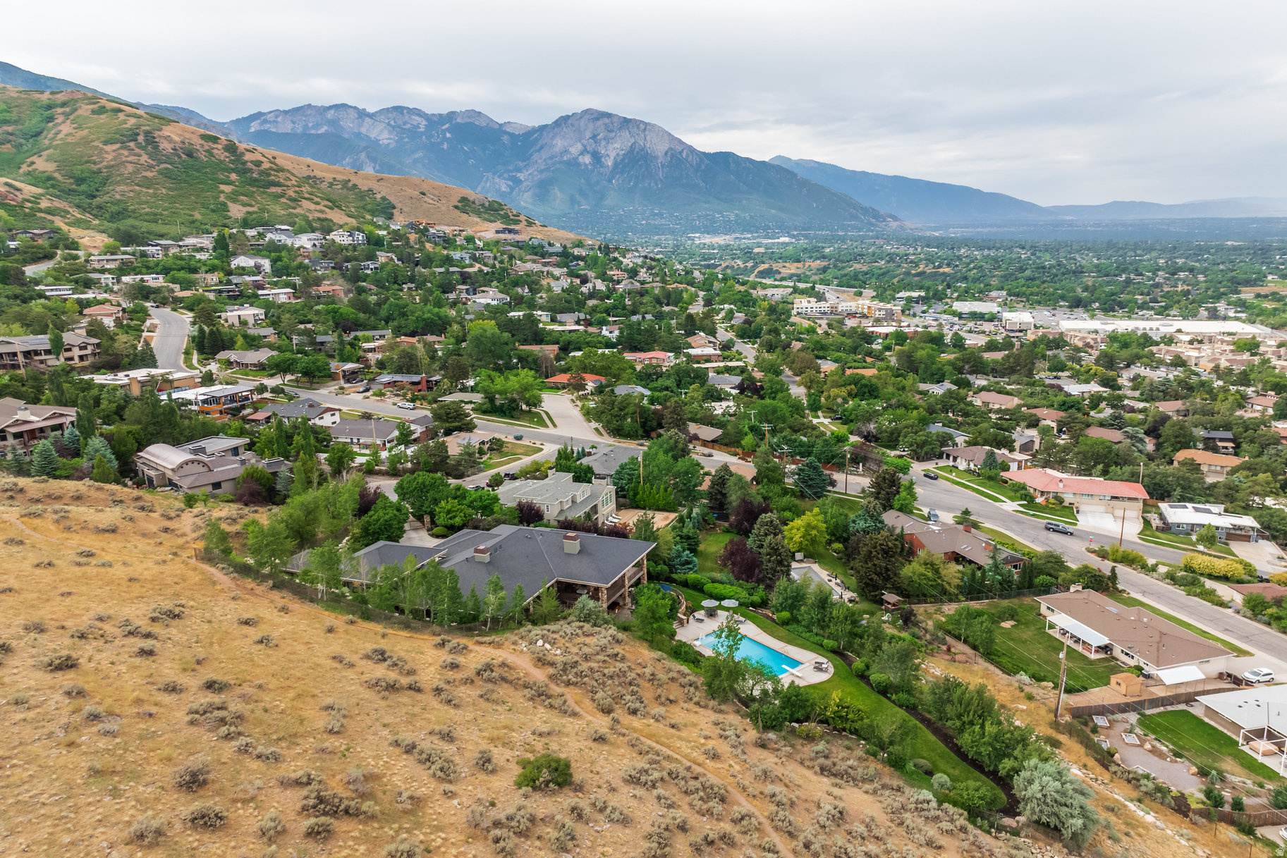 main property photo 60
