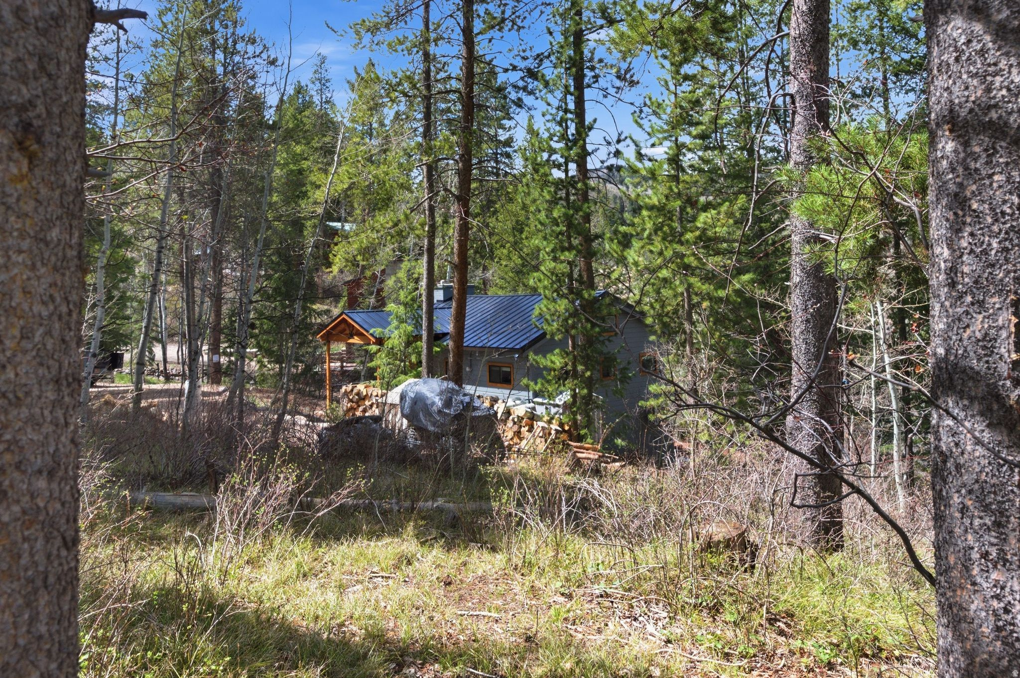 main property photo 47