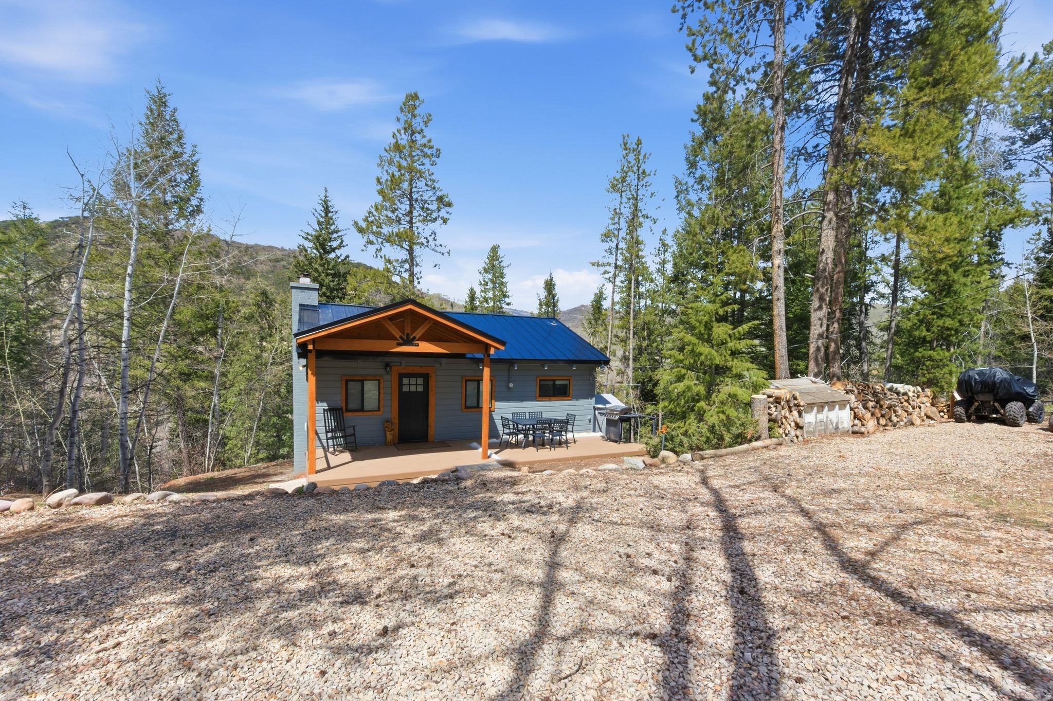 main property photo 5