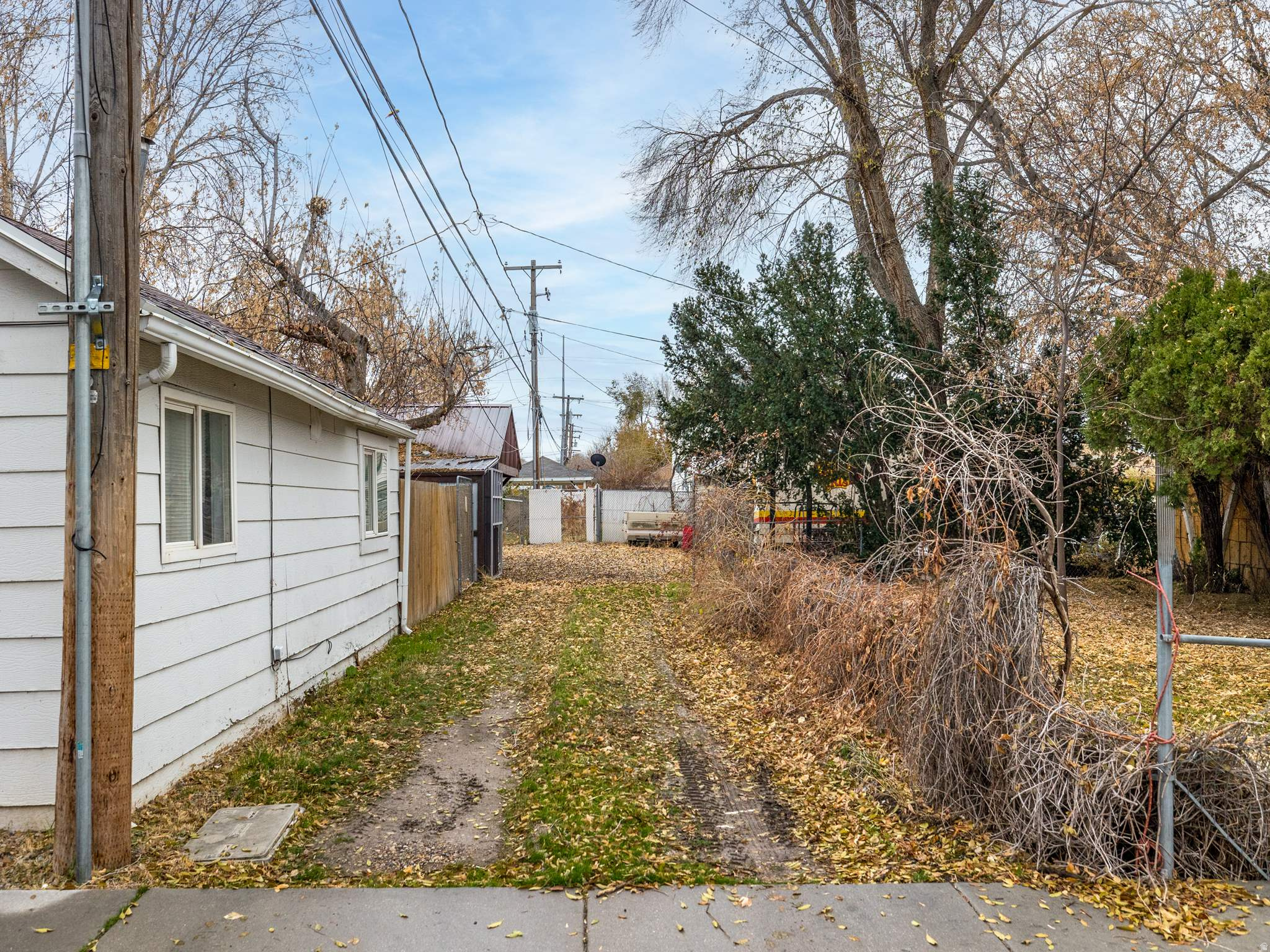 main property photo 18