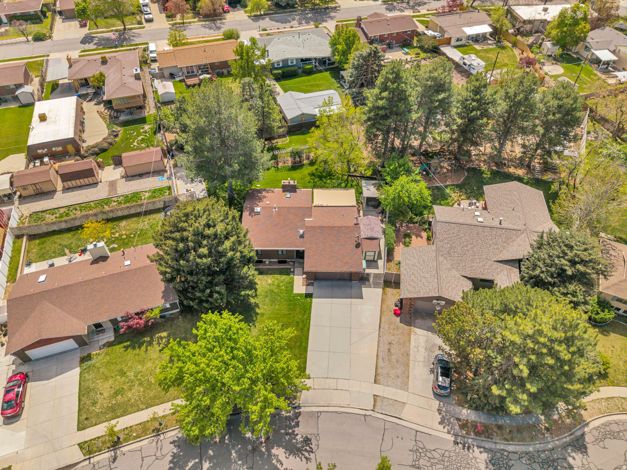 main property photo 54