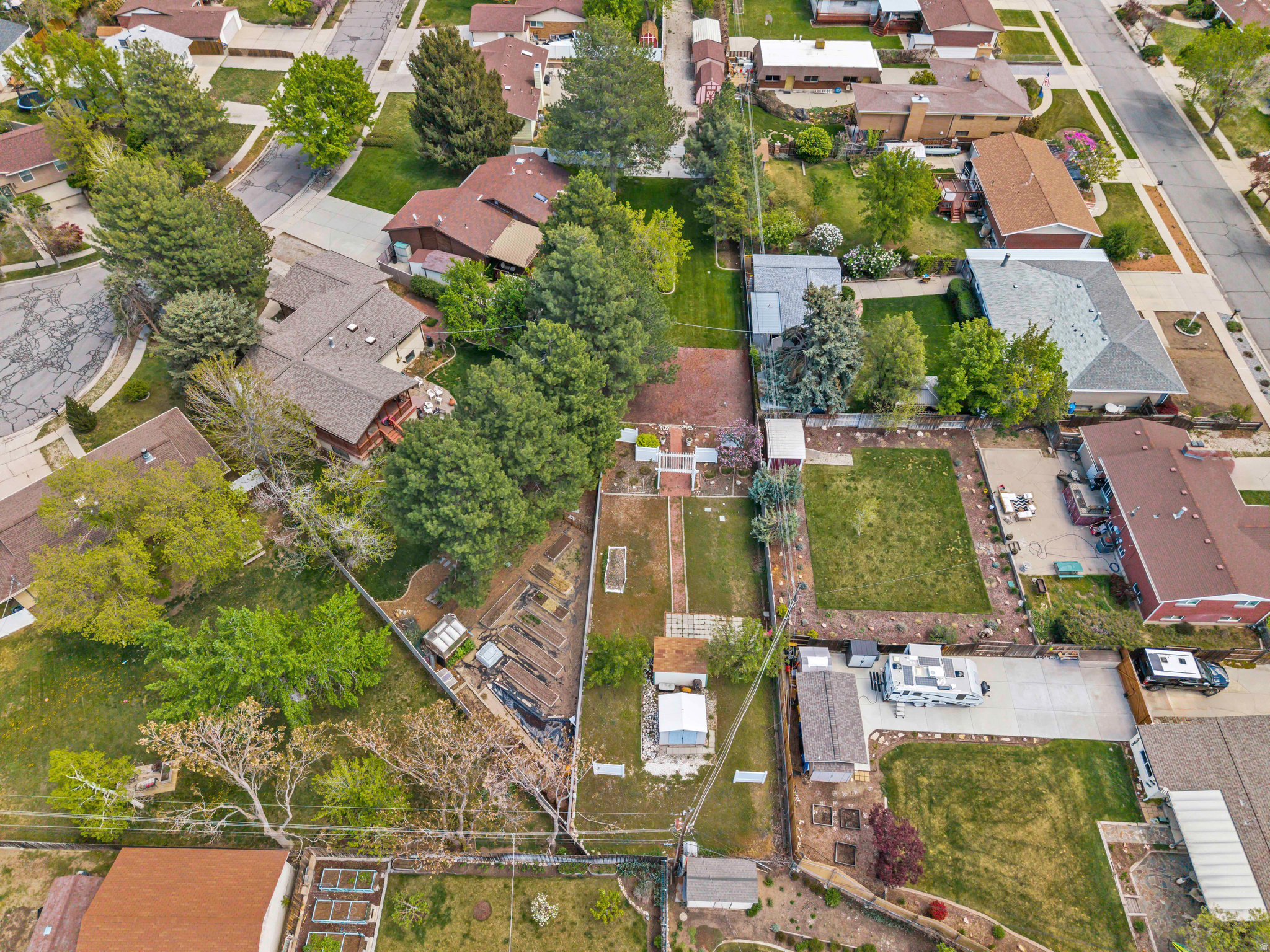 main property photo 57
