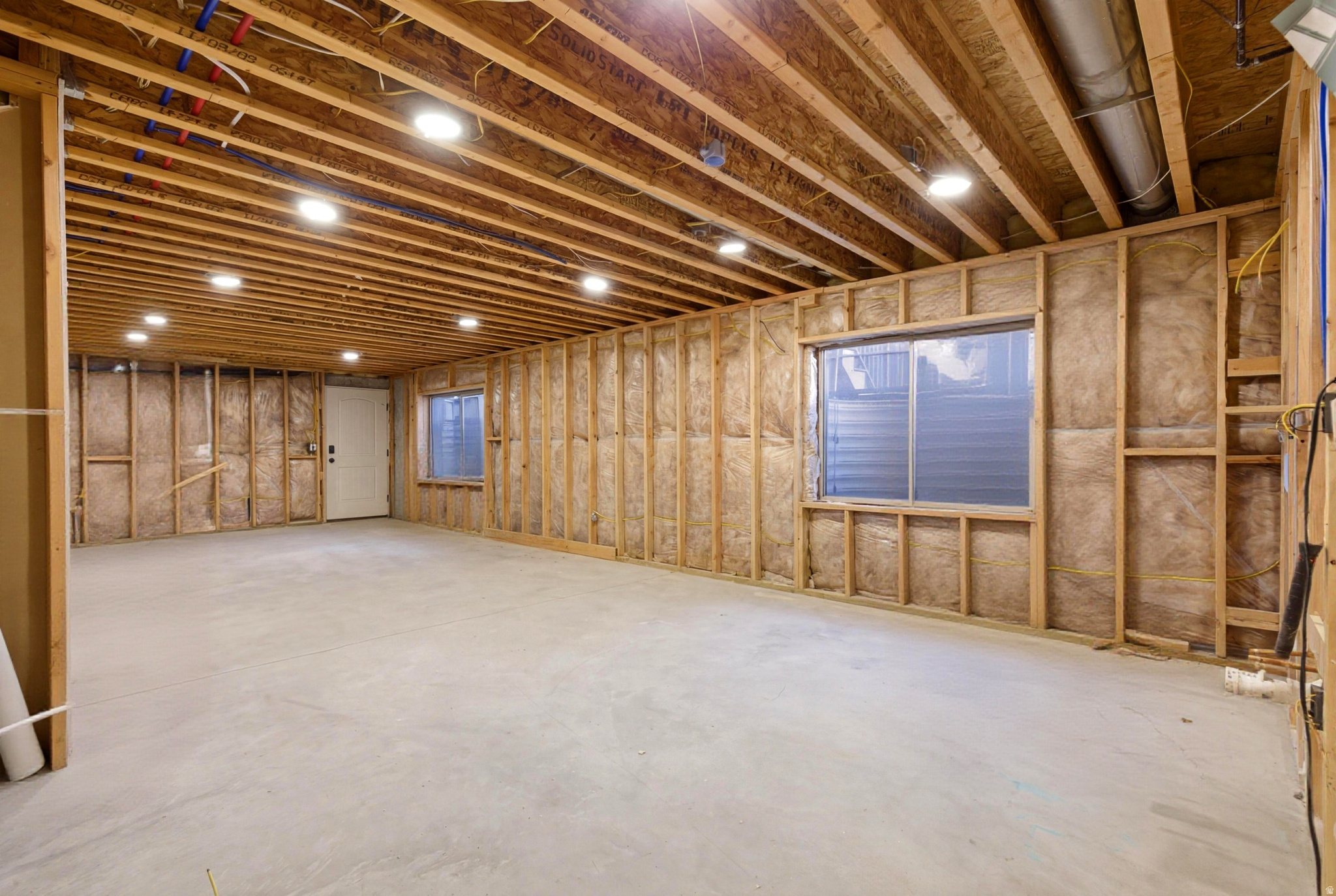 main property photo 35