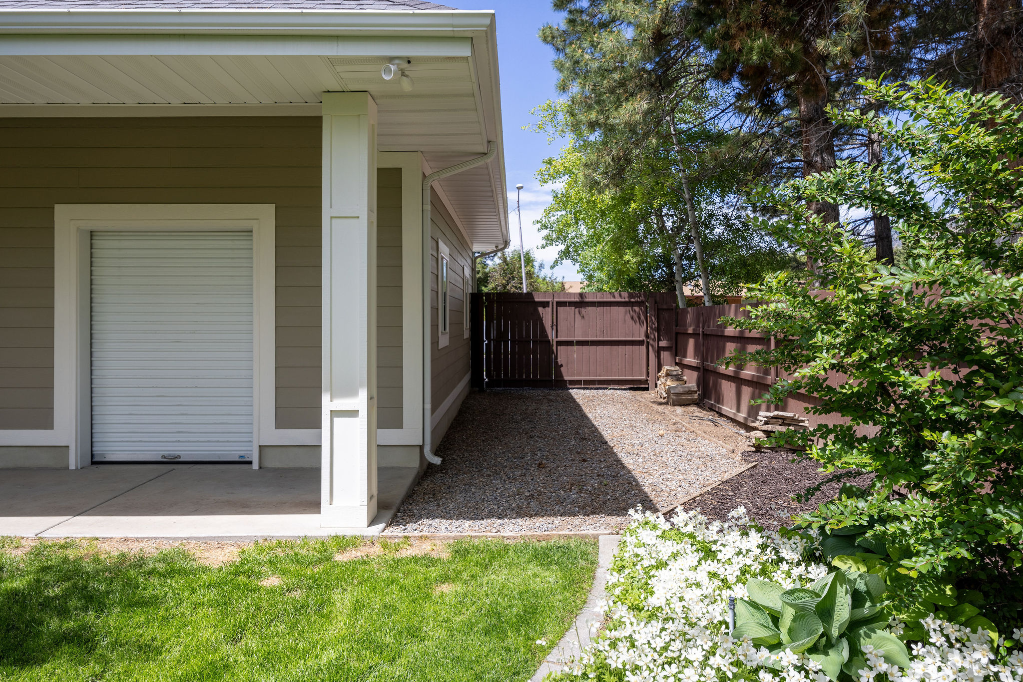main property photo 60