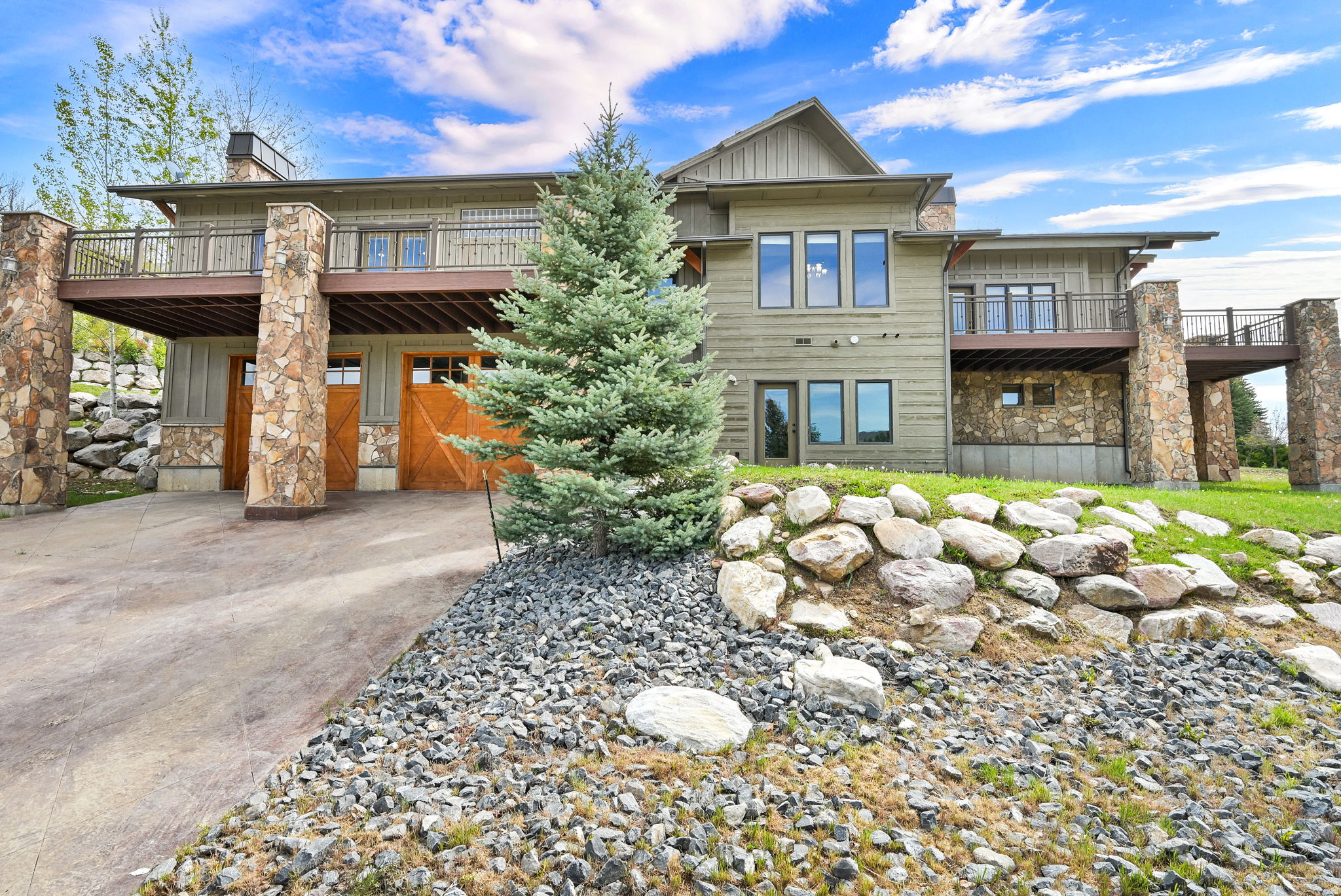 main property photo 69