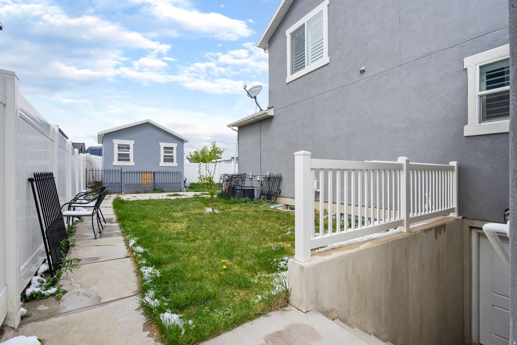 main property photo 49